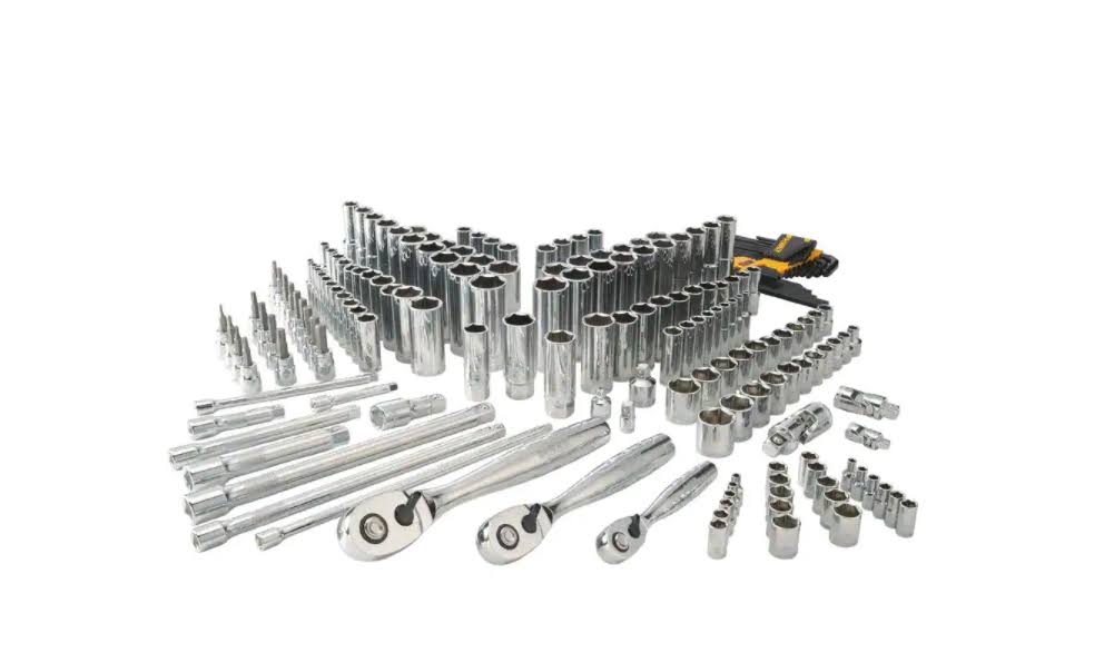 DeWalt (DWMT75049) Mechanics Tool Set 192-Piece