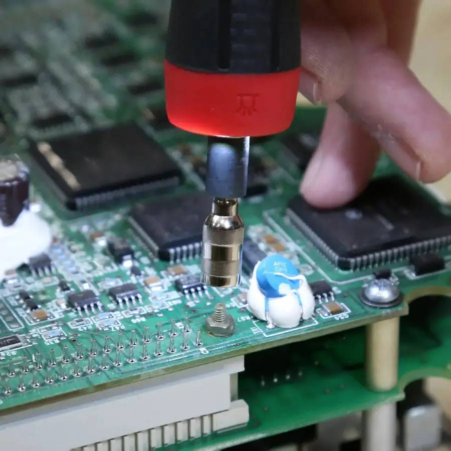 Hyper Tough 4 Volts 45-Piece Rechargeable Precision Screwdriver Set