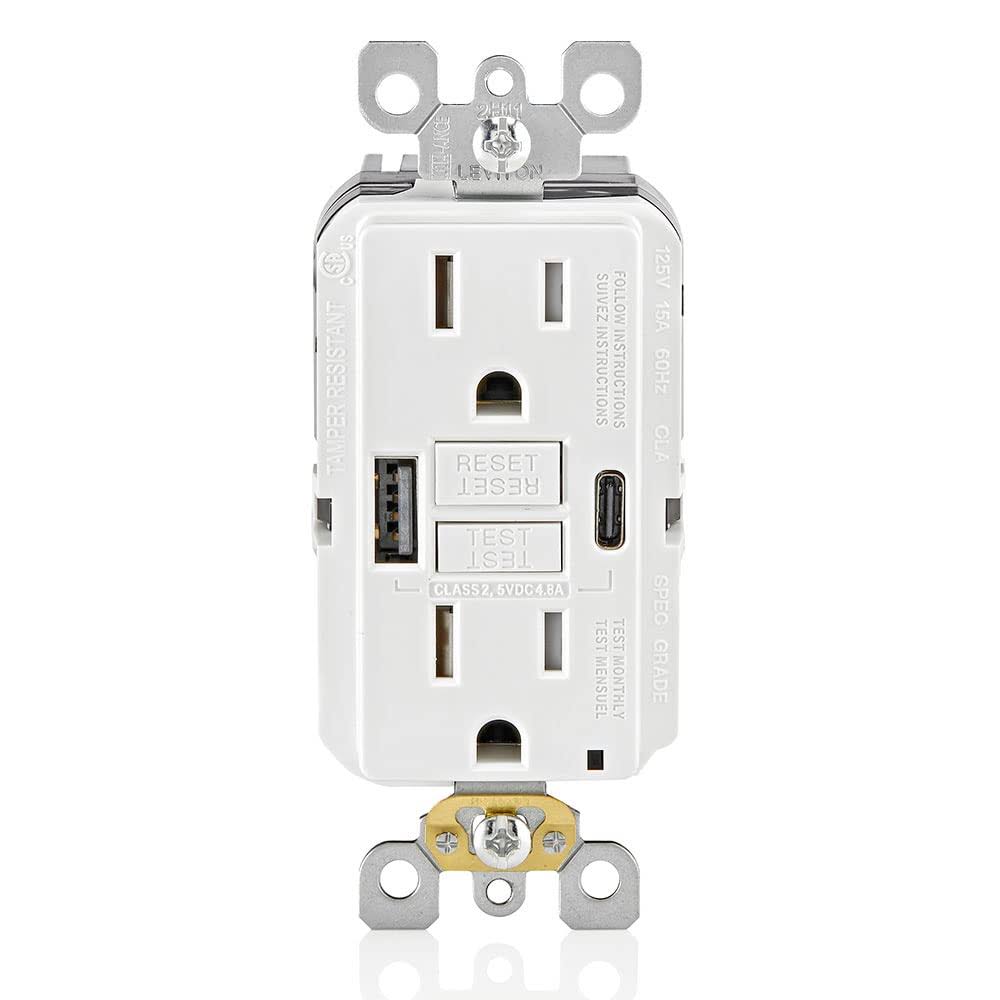 Leviton GUAC1-W 15A SmartlockPro Self-Test GFCI Combination 24W(4.8A) Type A/C USB In-Wall Charger Outlet
