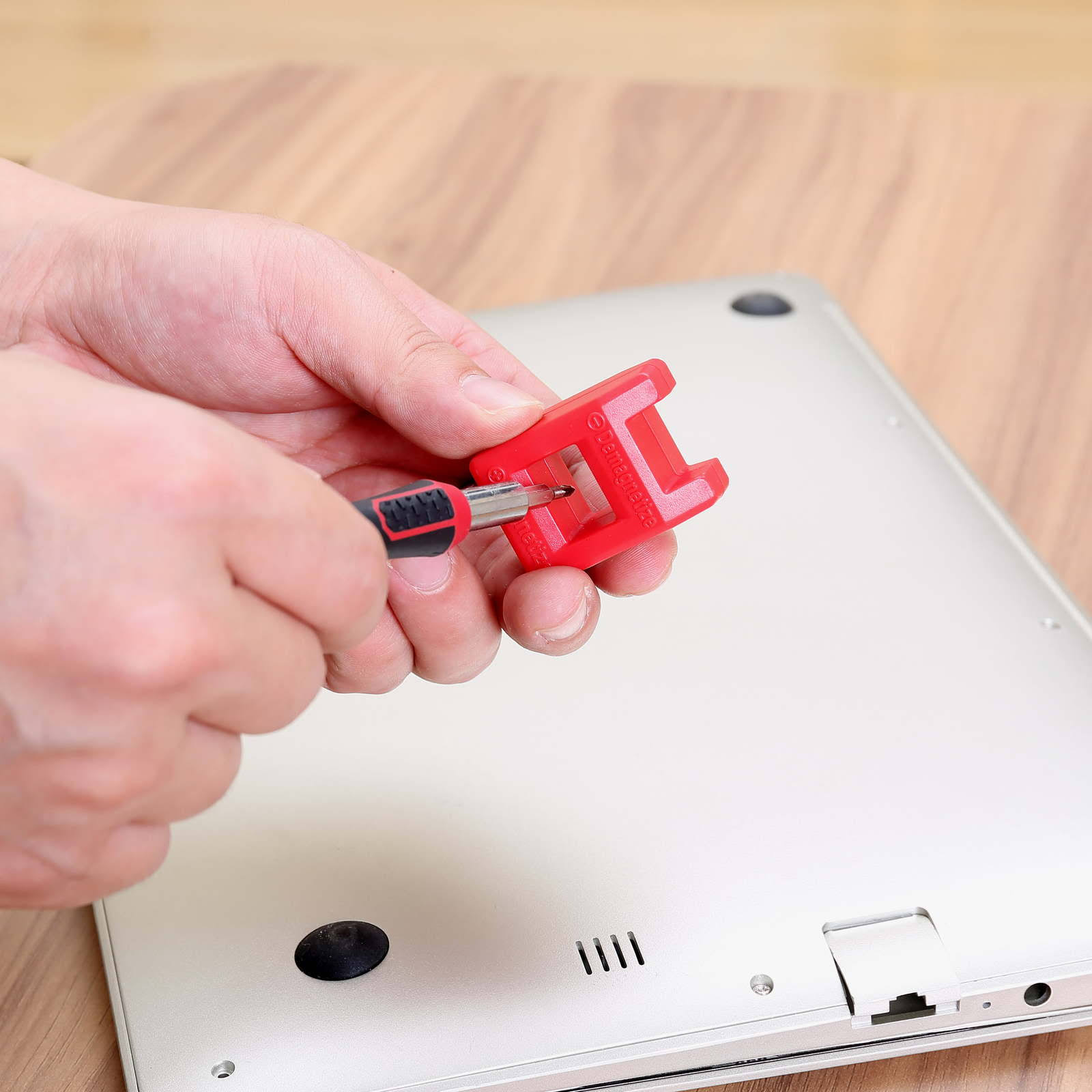 Hyper Tough 77 Piece Electronic Smart Phone Repair Kit