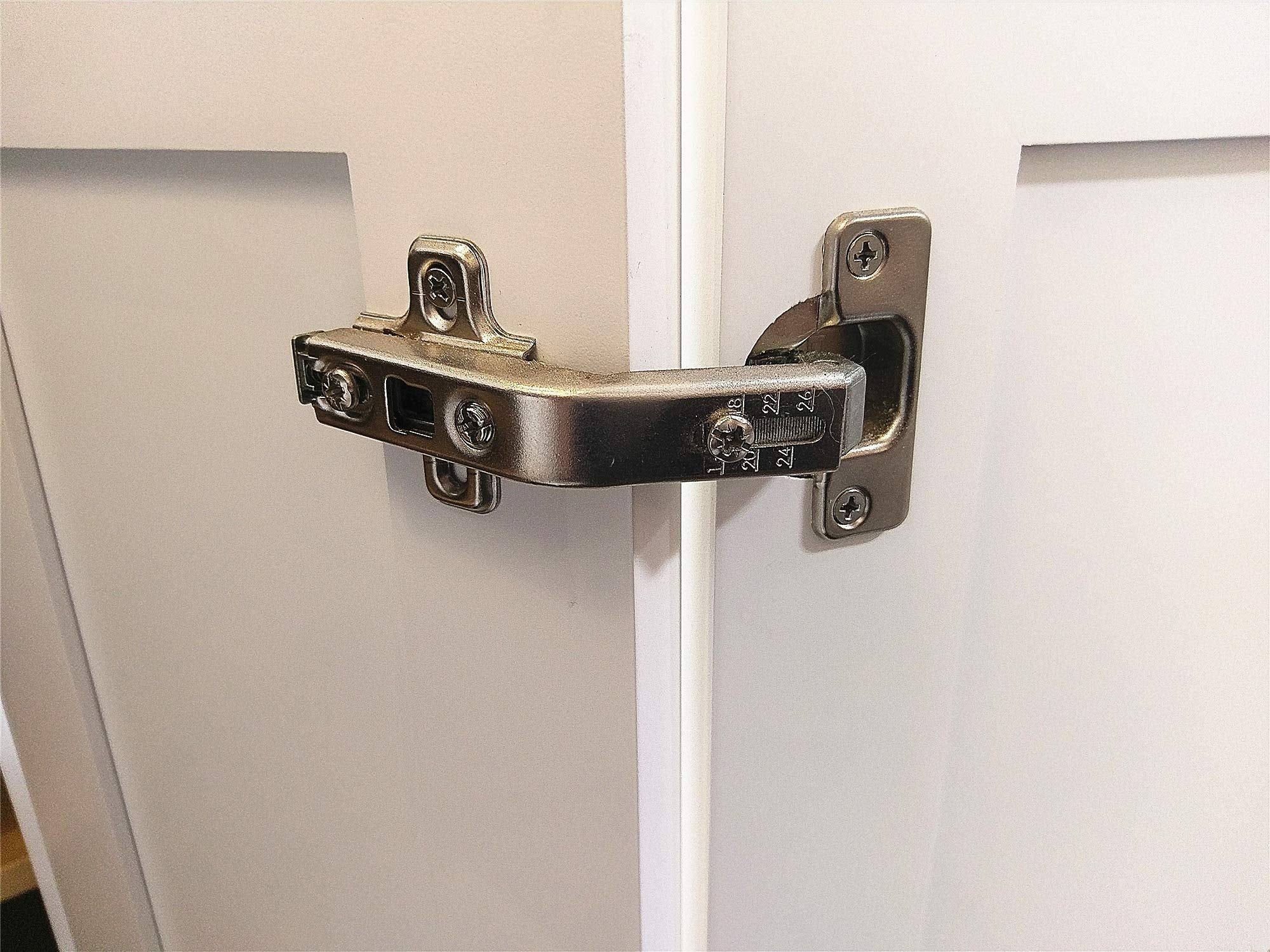 1 Piece Lazy Susan Hinge Face Frame Plate for Floded Door Kitchen Cabinet Corner Door Hinges Metal Lasy Susan Cabinet Corner Hardware Cabinet Door