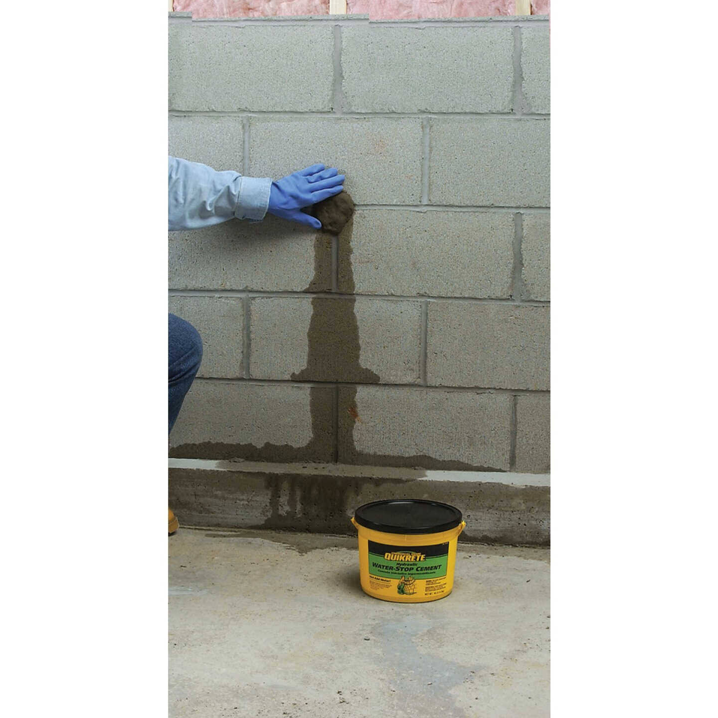 Quikrete 10 lb Hydraulic Water-Stop Cement