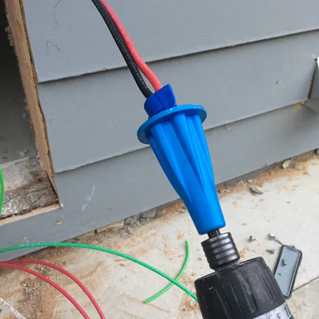 Rack-A-Tiers 72101 The Nut Blaster XL- Universal Wire Connector Tool