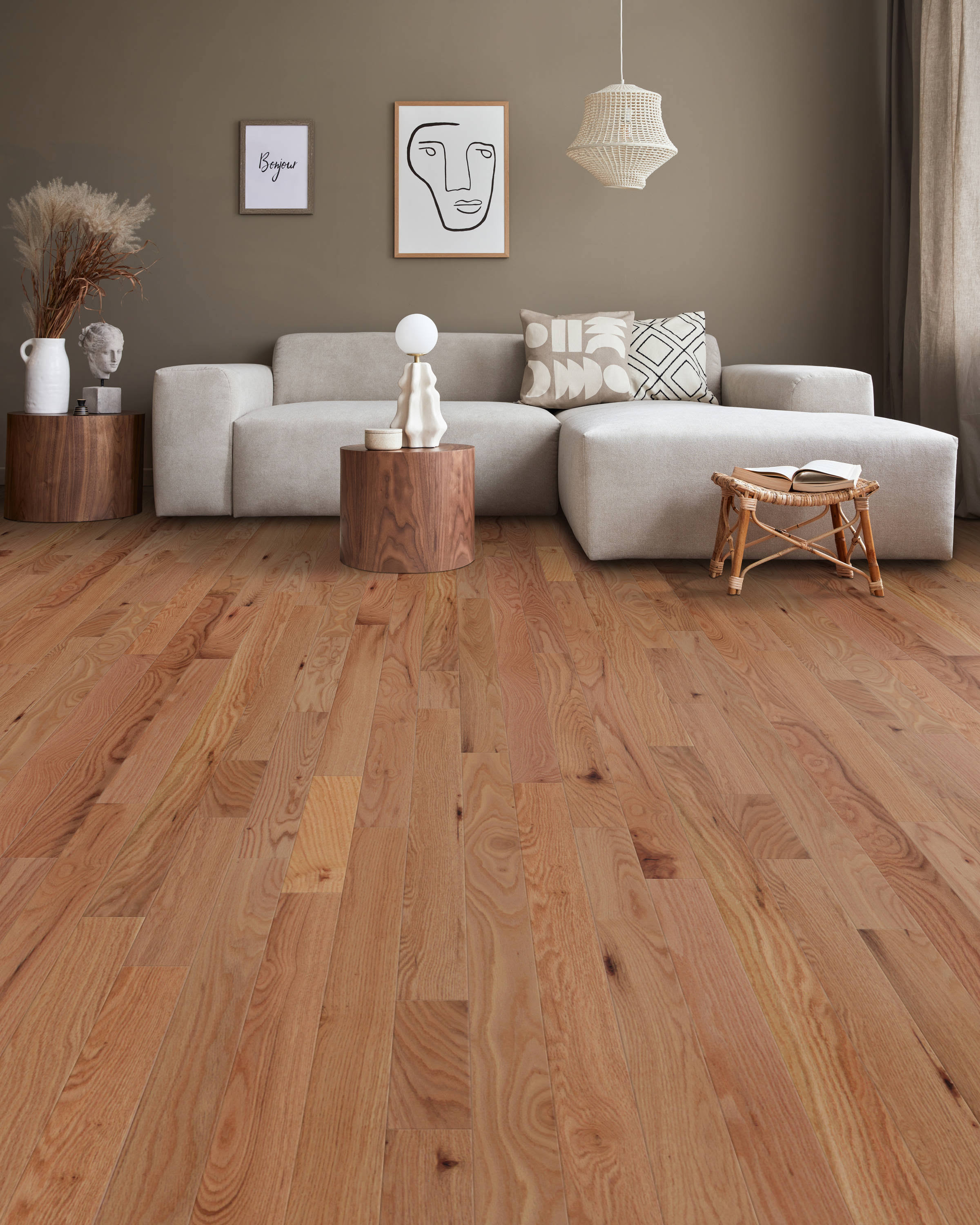 Allen + Roth Natural Oak 2-1/4-in W x 3/4-in T x Varying Length Smooth/Traditional Solid Hardwood Flooring (25-sq ft) in Brown | 2RO700