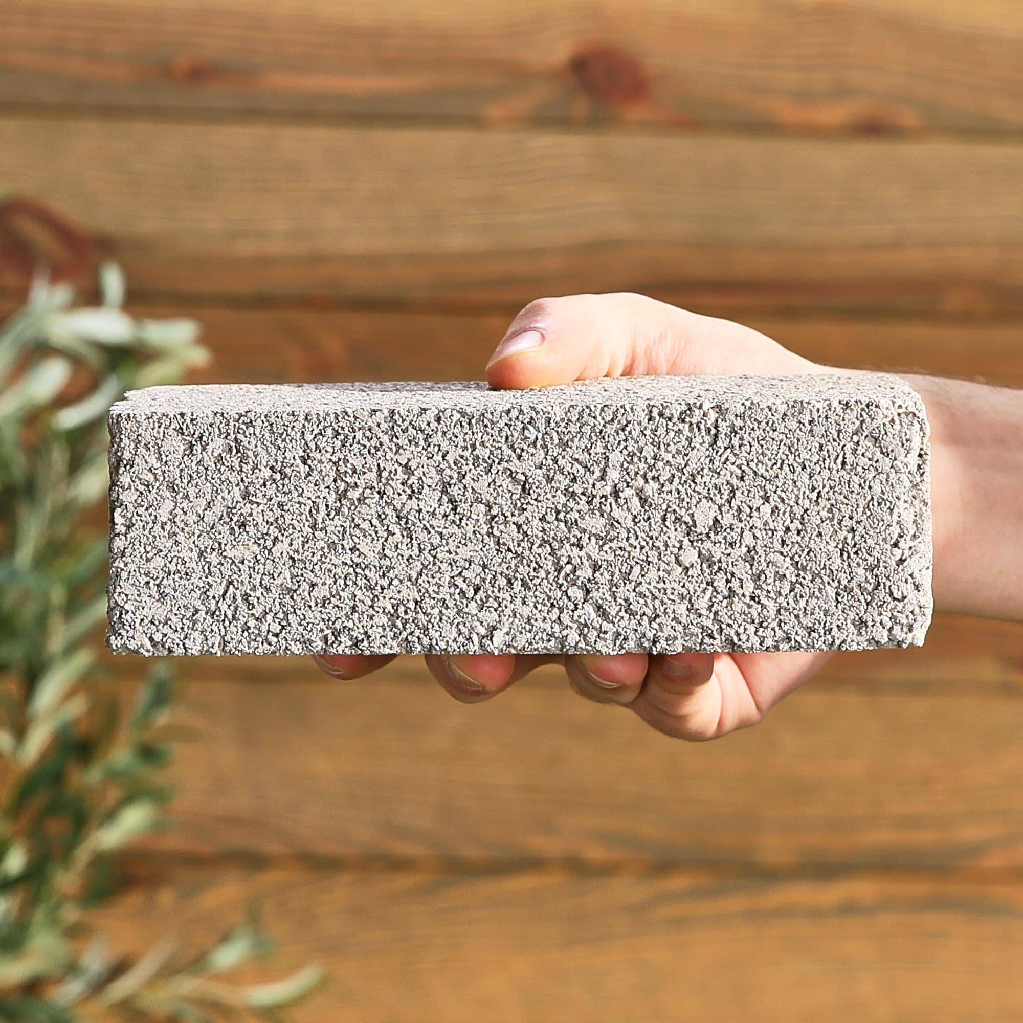 Lee Masonry 8-in x 4-in Gray Concrete Brick | 4X2.25X8 Block
