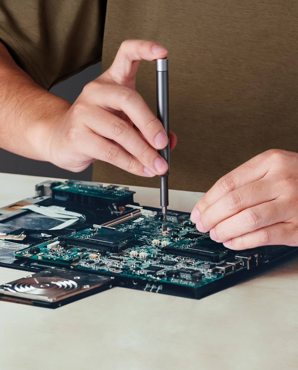 Fanttik X5 Max Manual Hand Tool, Precision Screwdriver Set, 50-in-1 Magnetic Bits, Small Screwdriver Set, Pop-Up Magnetic Case, 360��Spin, Anti-Slip,