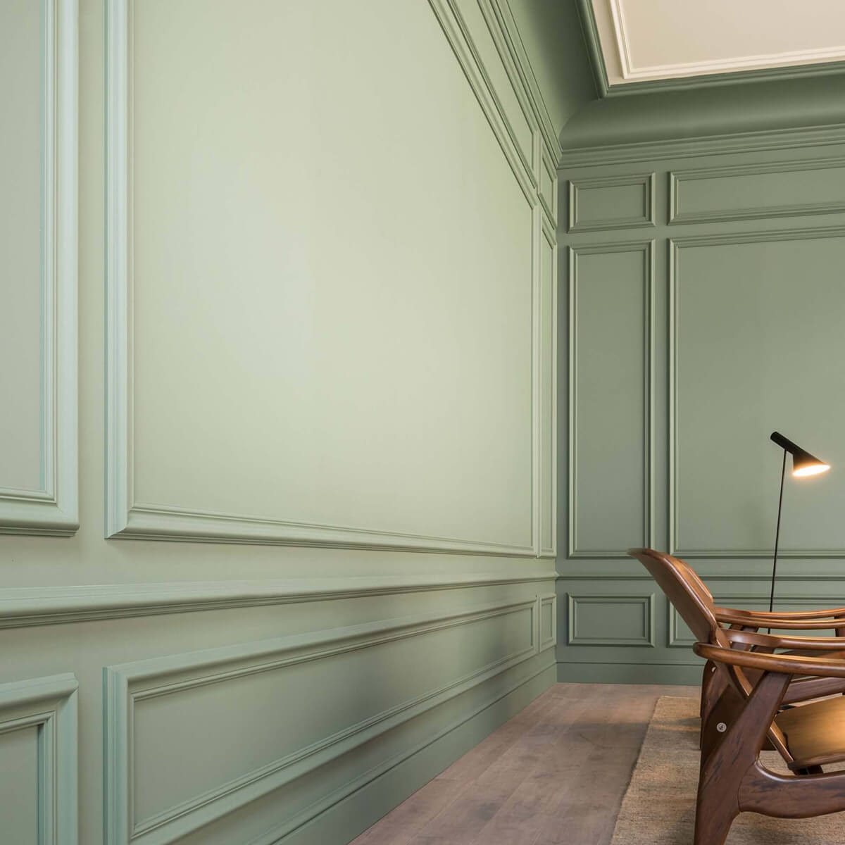 Orac Decor Baseboard Moulding 3-7/8in H x 78-3/4in Long | SX171