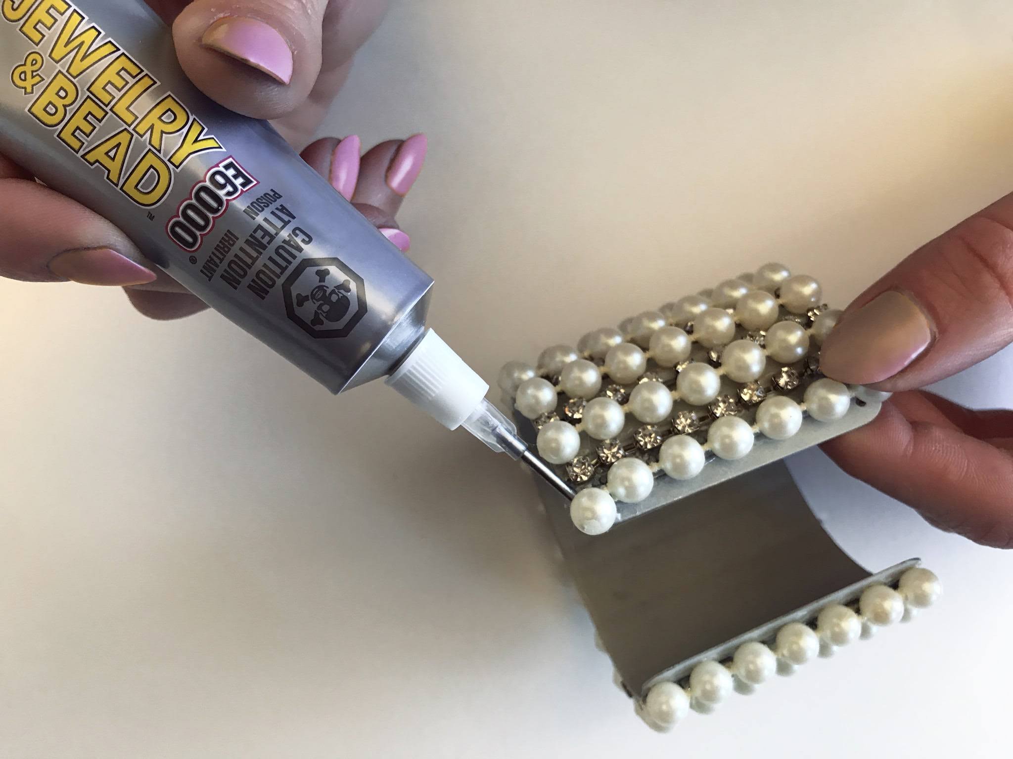 E6000 Jewelry & Bead Adhesive- 1 oz.