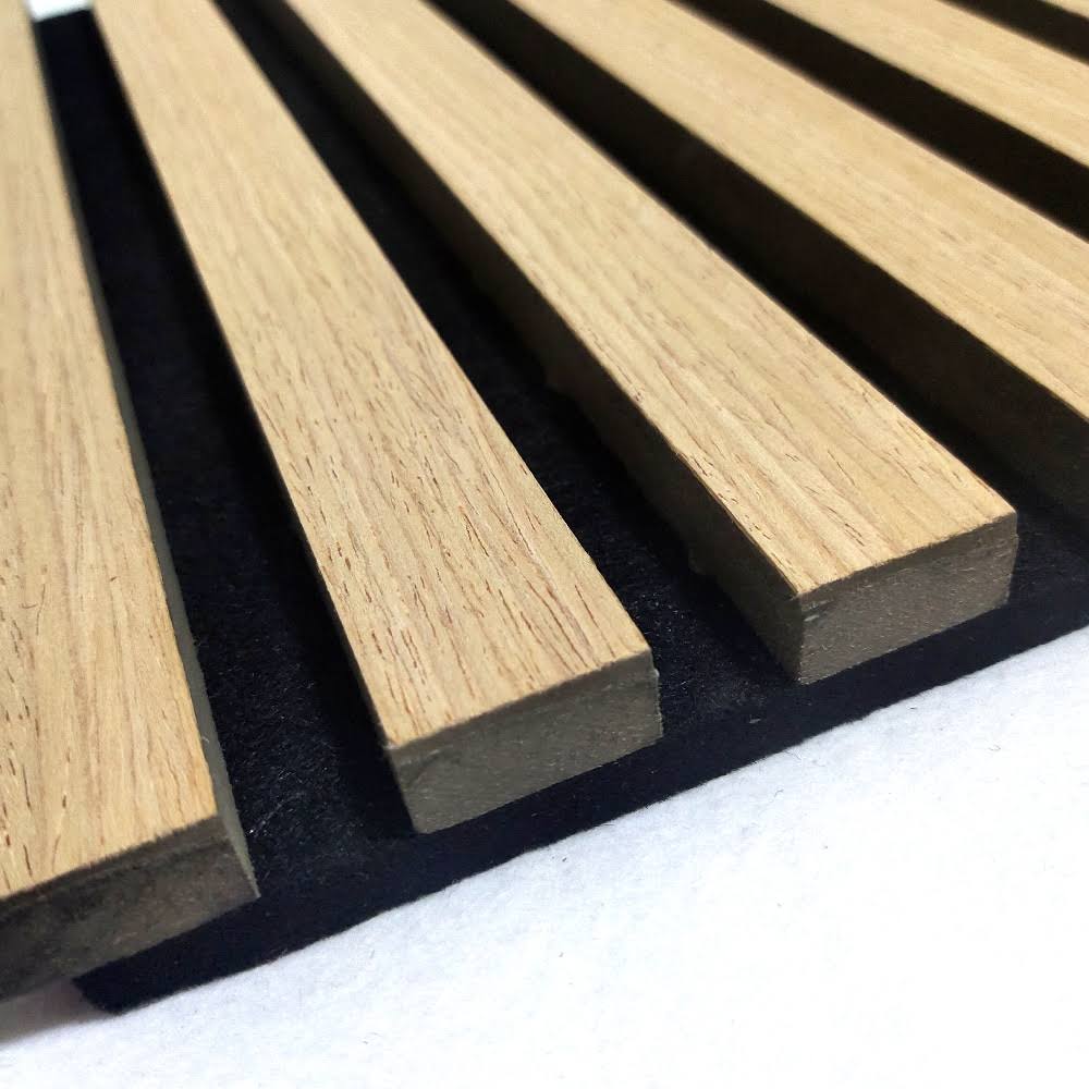 HighlanderHome 94-in x 24-in Smooth Light Cold Oak MDF Wall Panel in Brown | LCOA0617070156270