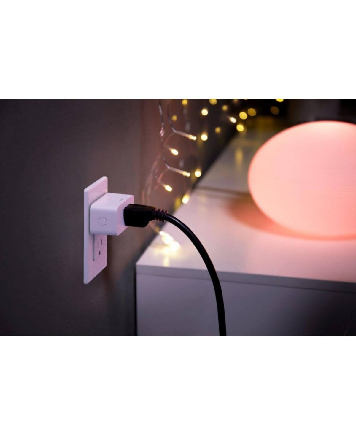 Hue Smart Plug | Philips