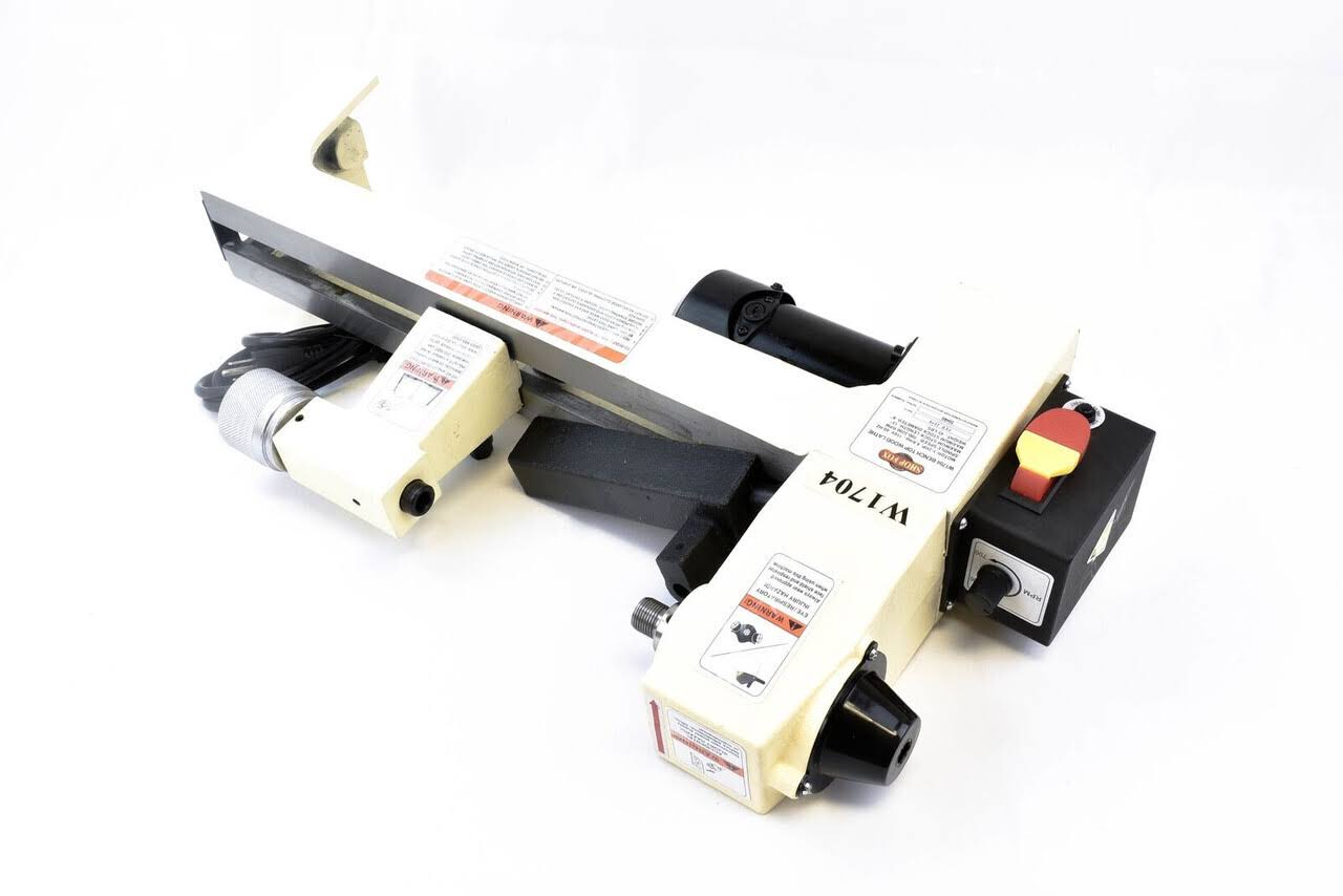 Shop Fox W1704 8-Inch x 13-inch Benchtop Wood Lathe