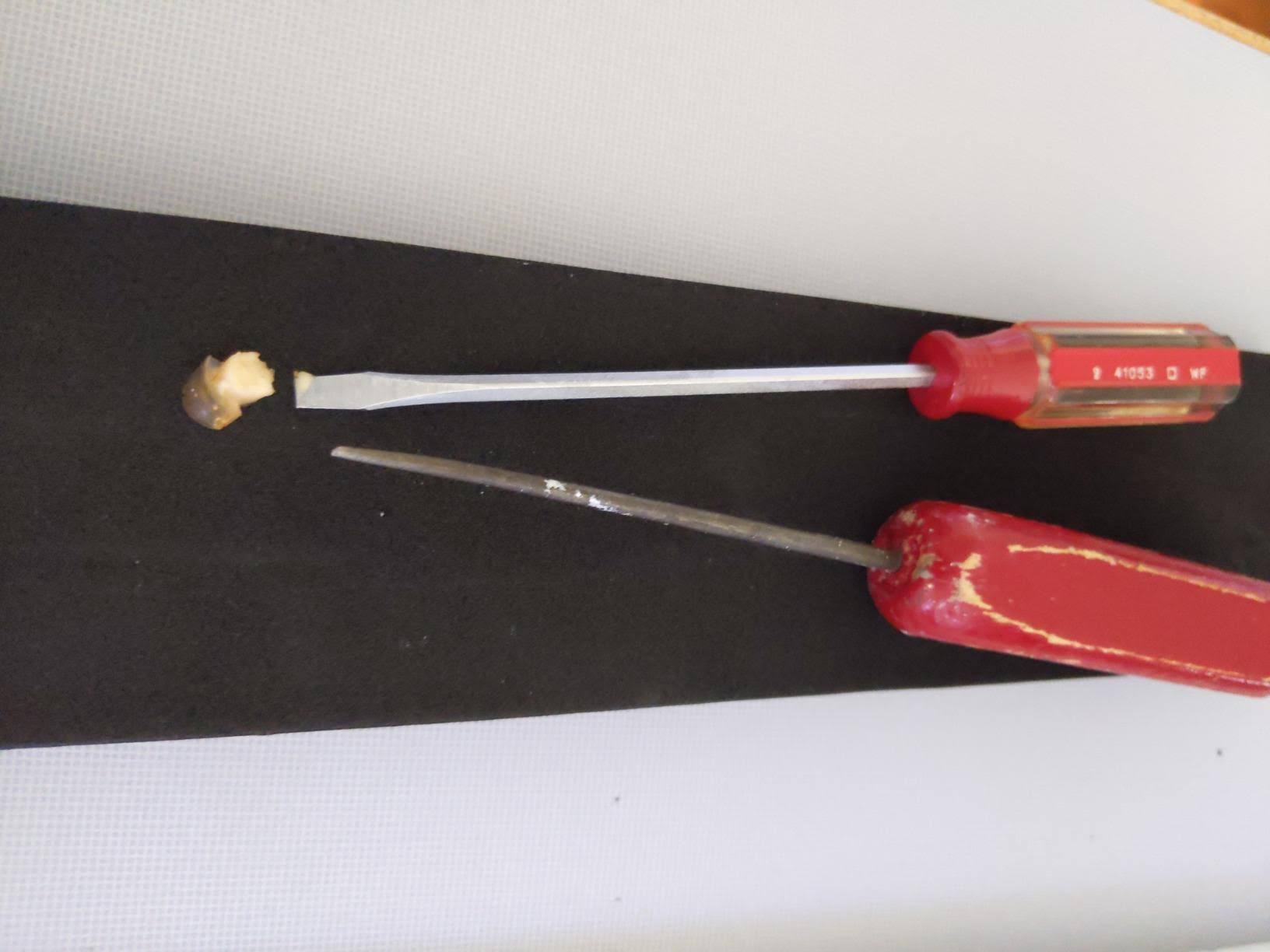 Gorilla Wood Glue- 4 fl oz bottle