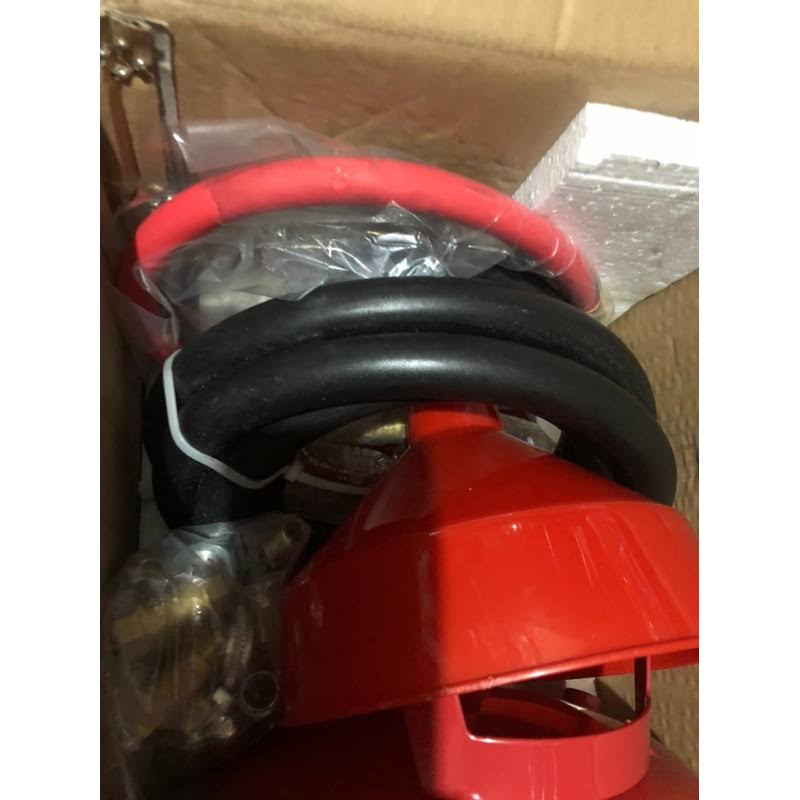 Central Pneumatic 20 lb. Pressurized Abrasive Blaster