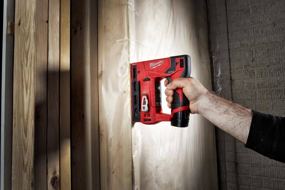 Milwaukee M12 3/8 in. Crown Stapler-Reconditioned