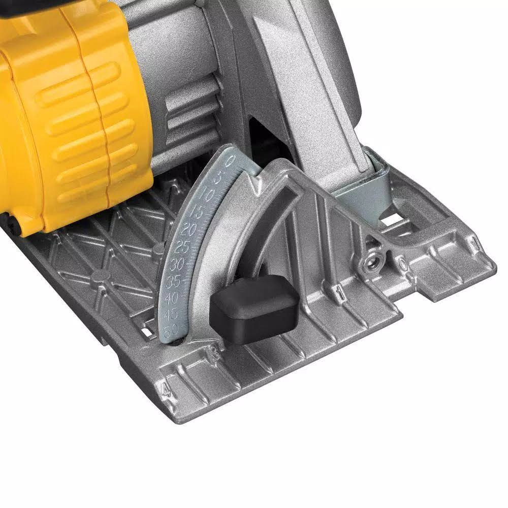 Dewalt Circular Saw, 6.5 Inches