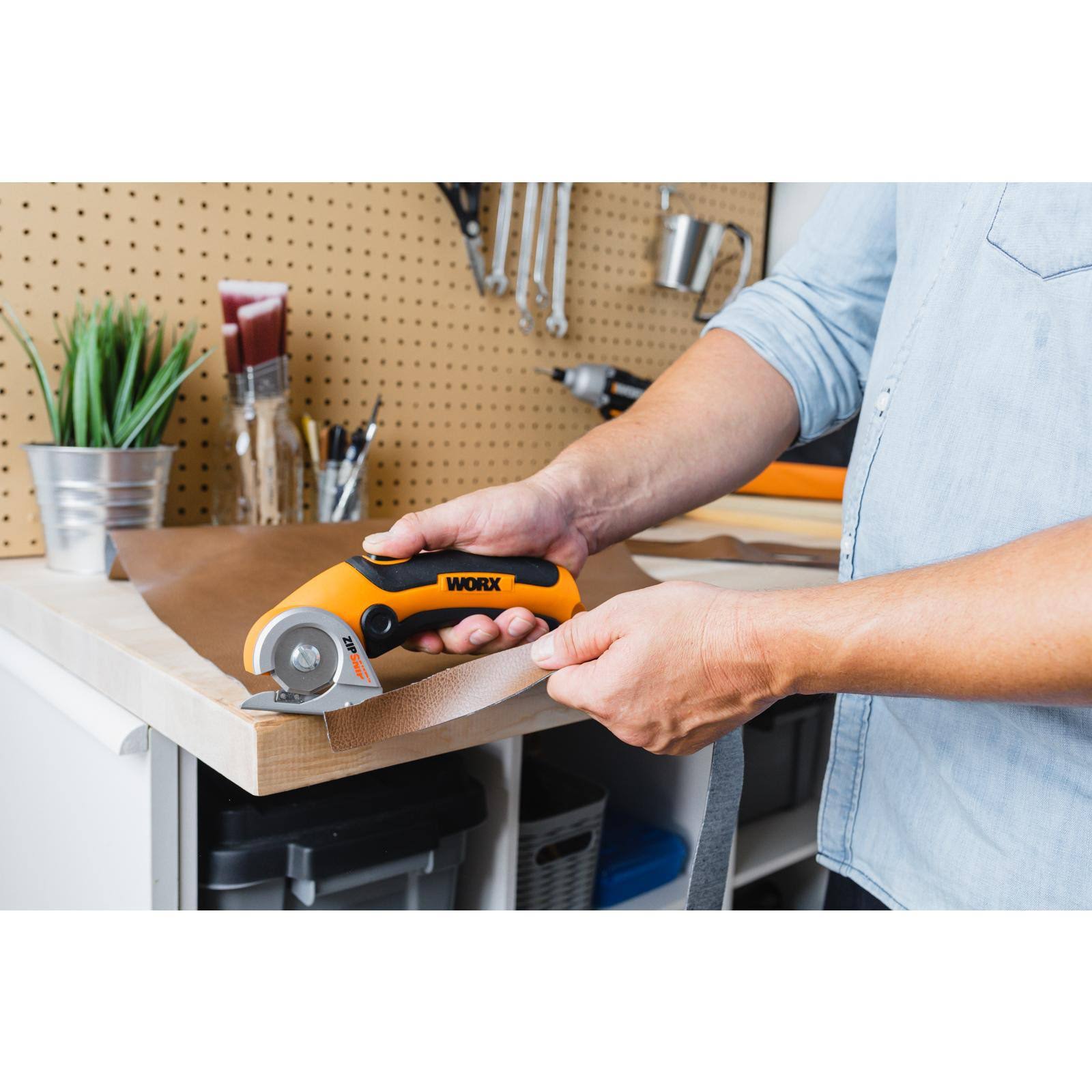 Worx WX081L ZipSnip Cutting Tool