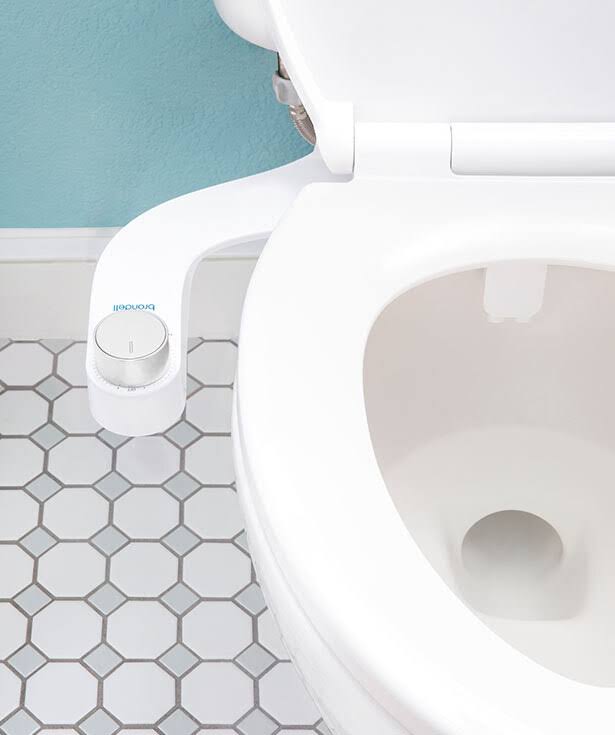 Brondell FreshSpa Comfort+ Ambient Temperature Non-Electric Bidet Attachment in White FSR-15