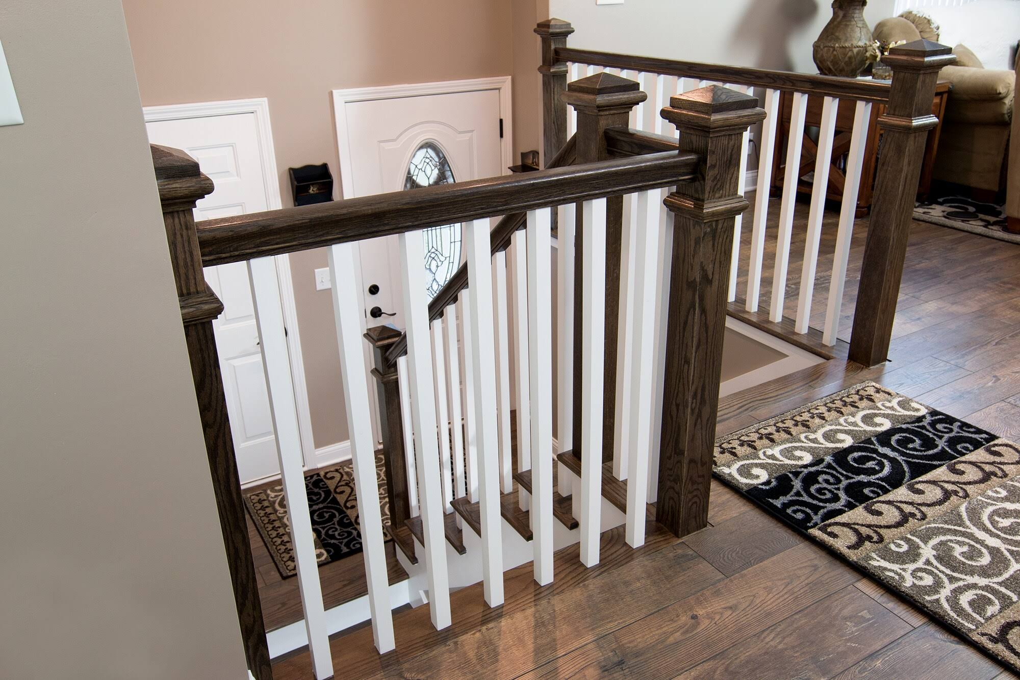 Lowe&s 2.25-in x 12-ft Unfinished Unfinished Oak Handrail in Brown | 601012ETOAK