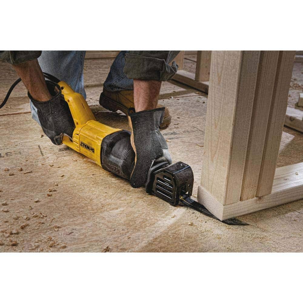 DeWalt 12-Amp Corded Reciprocating Saw DWE305