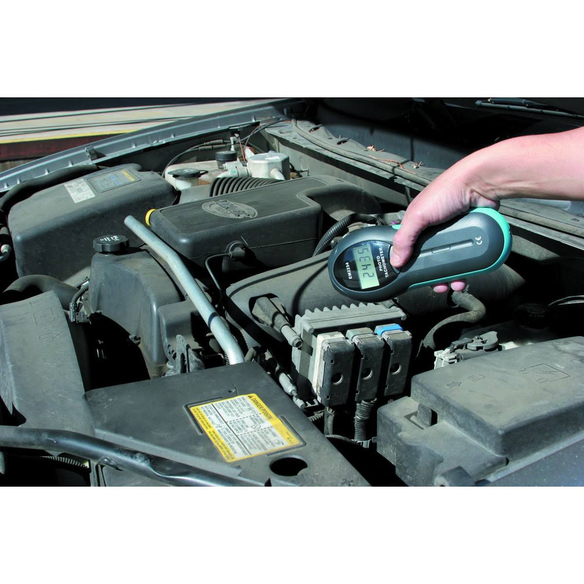 Cen-Tech Digital Photo Sensor Tachometer 66632