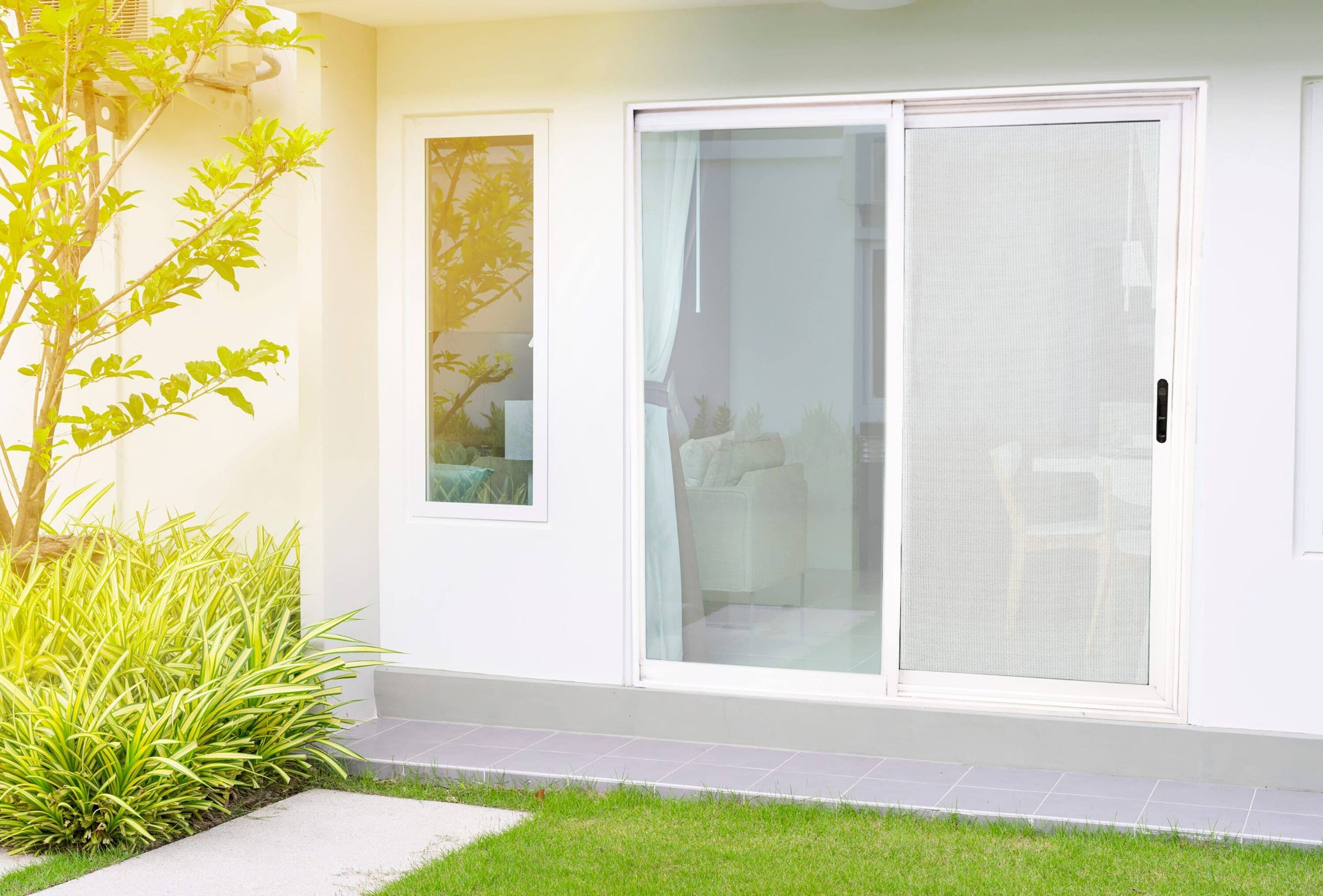 ReliaBilt 36-in x 80-in White Aluminum Sliding Patio Screen Door | MLPD-0000002