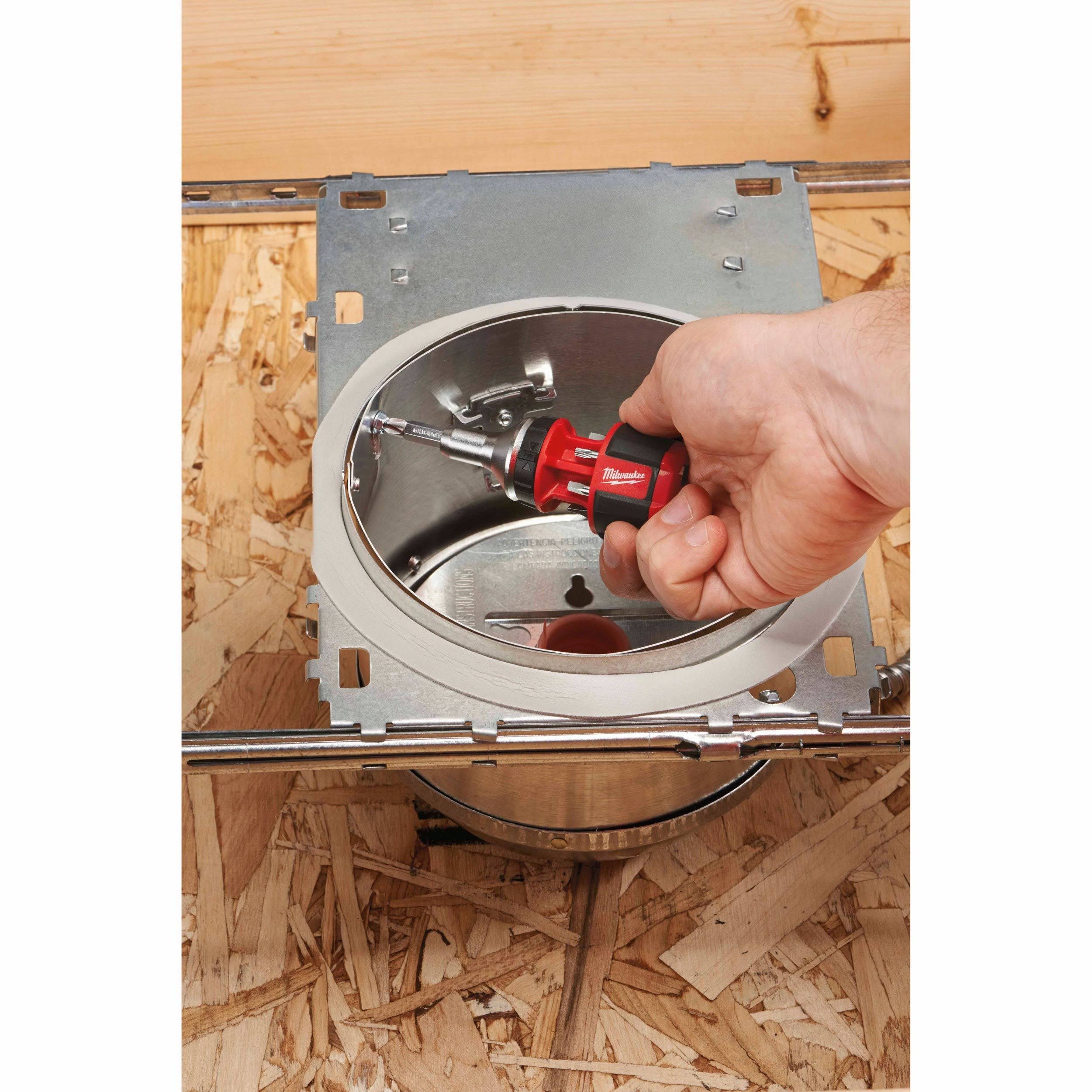 Milwaukee 48-22-2330 8 in 1 Compact Ratcheting Multi-Bit Driver