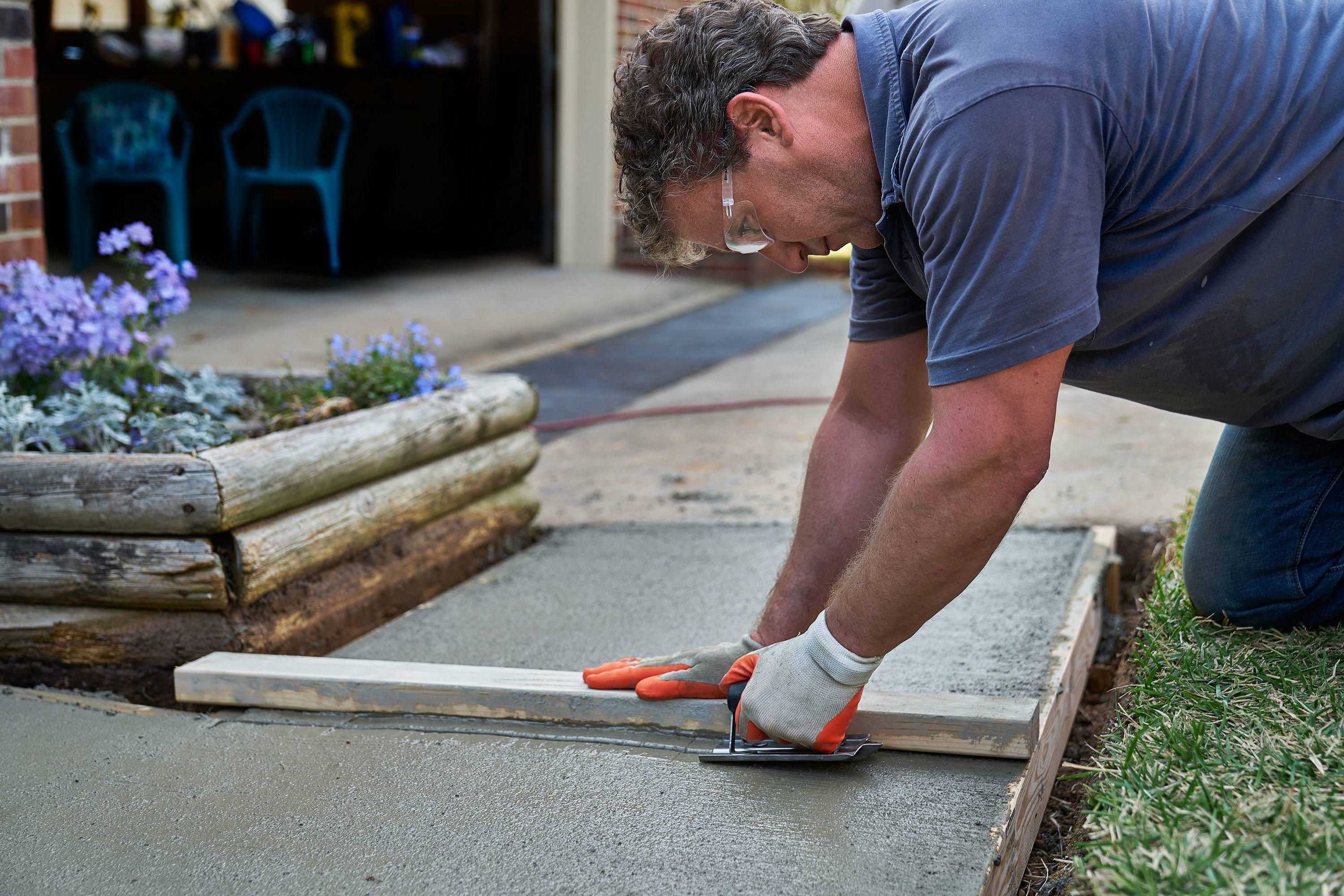 Quikrete 50-lb High Strength Concrete Mix in Gray | 110150