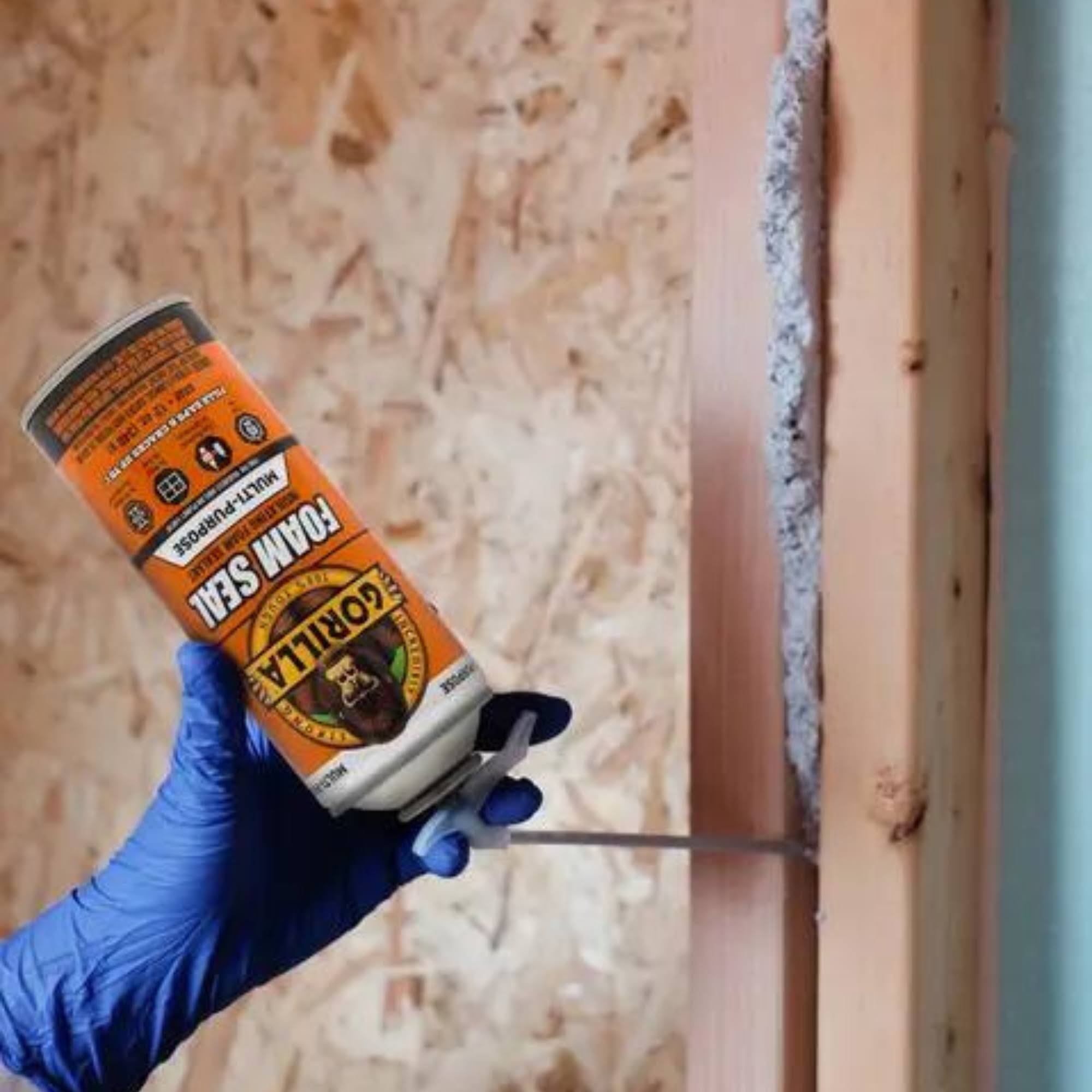 Gorilla Multi-Purpose 12 oz. Insulating Foam Sealant