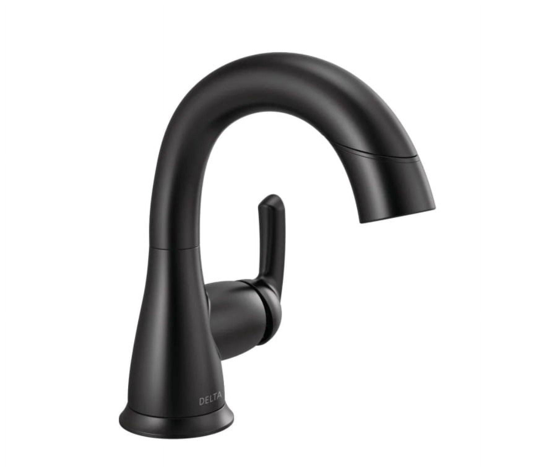 Delta Broadmoor Single Hole Single-Handle Bathroom Faucet with Pull-Down Sprayer in Matte Black