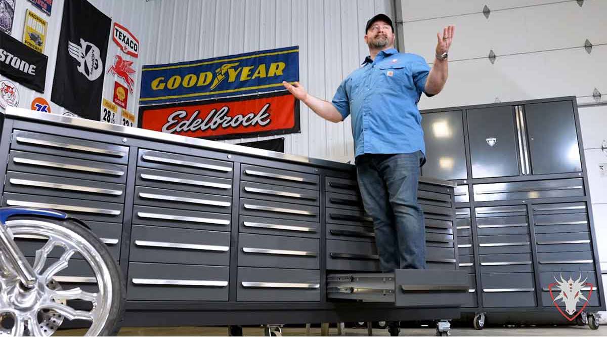 30-Drawer 9-Foot 4-1/4-Inch Heavy Duty Garage Workbench