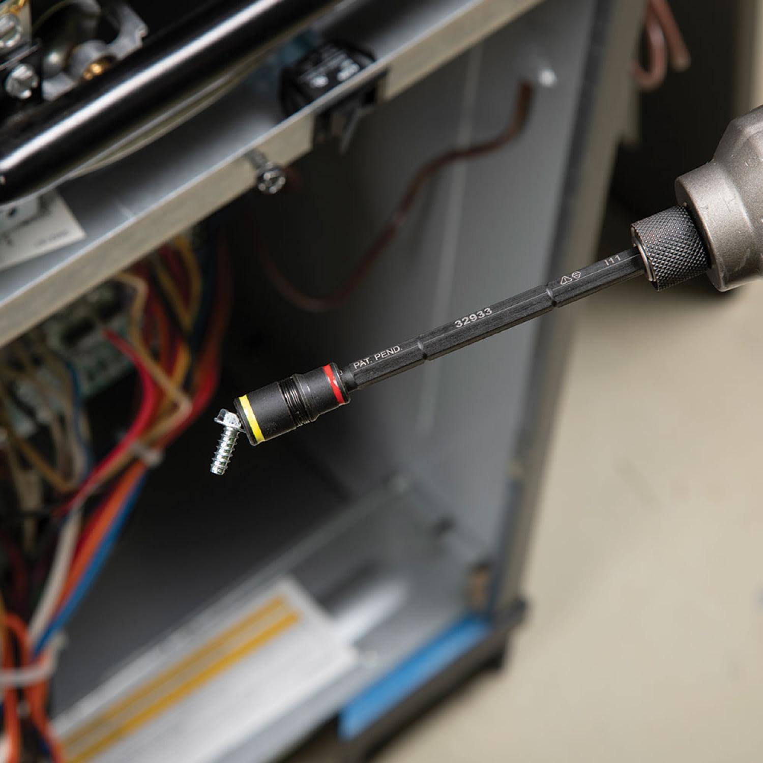 Klein Tools 32933 7-in-1 Impact Flip Socket Set, No Handle