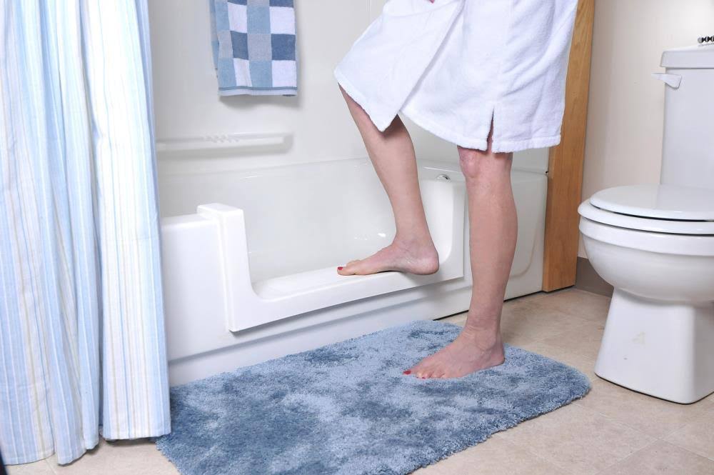 Cleancut Medium White Step Bathtub Conversion Kit S-W-M