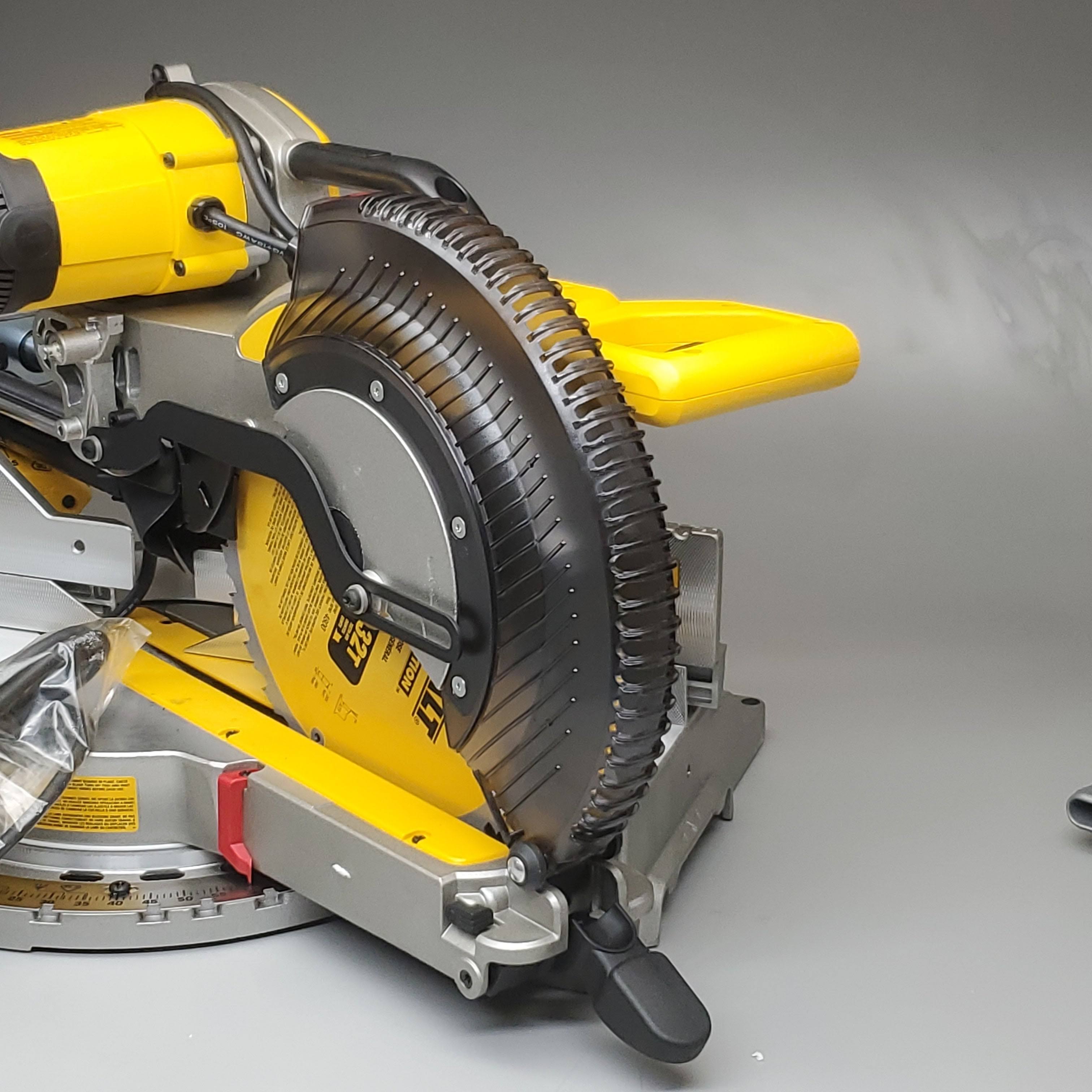 DeWalt 12 in. Double-Bevel Sliding Compound Miter Saw