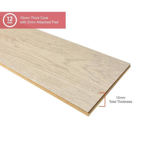 Pergo Outlast+ Jetties Beach Oak 12 mm T x 7.4 in. W Waterproof Laminate Wood Flooring (19.6 sqft/case)