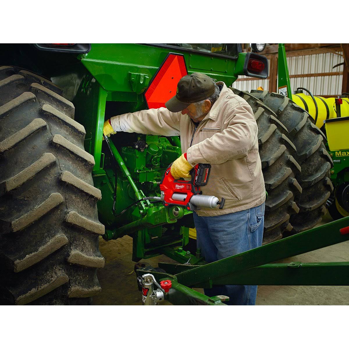 Milwaukee Tool M18 Cordless 2-Speed Grease Gun 2646-20