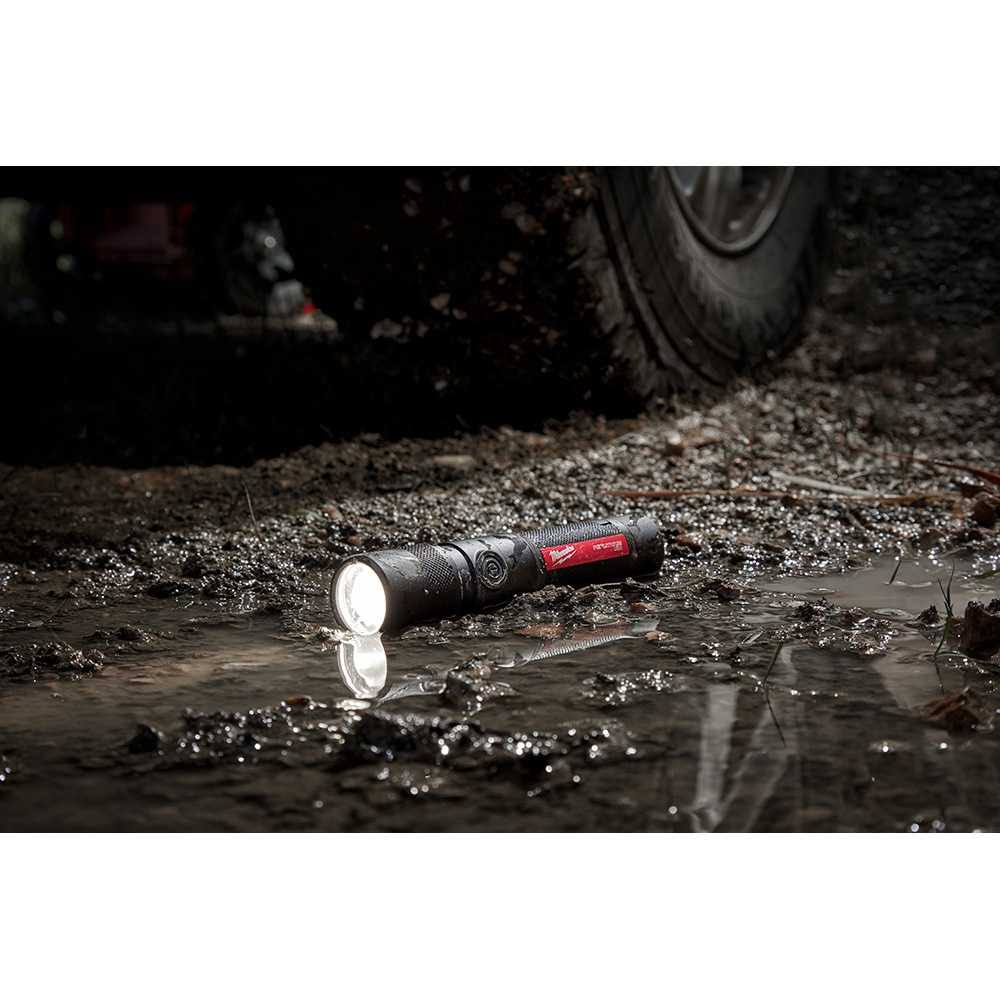 Milwaukee 2161-21 USB Rechargeable 1100L Twist Focus Flashlight