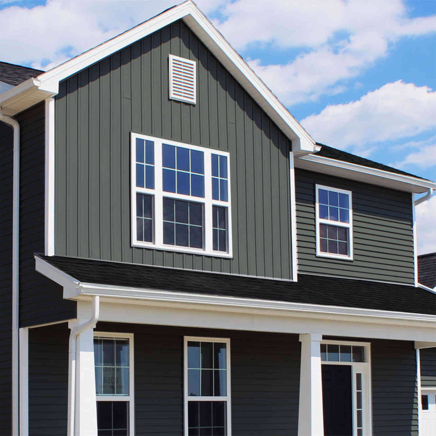 Polaris Board and Batten Vertical Vinyl Siding (1 Square), Green