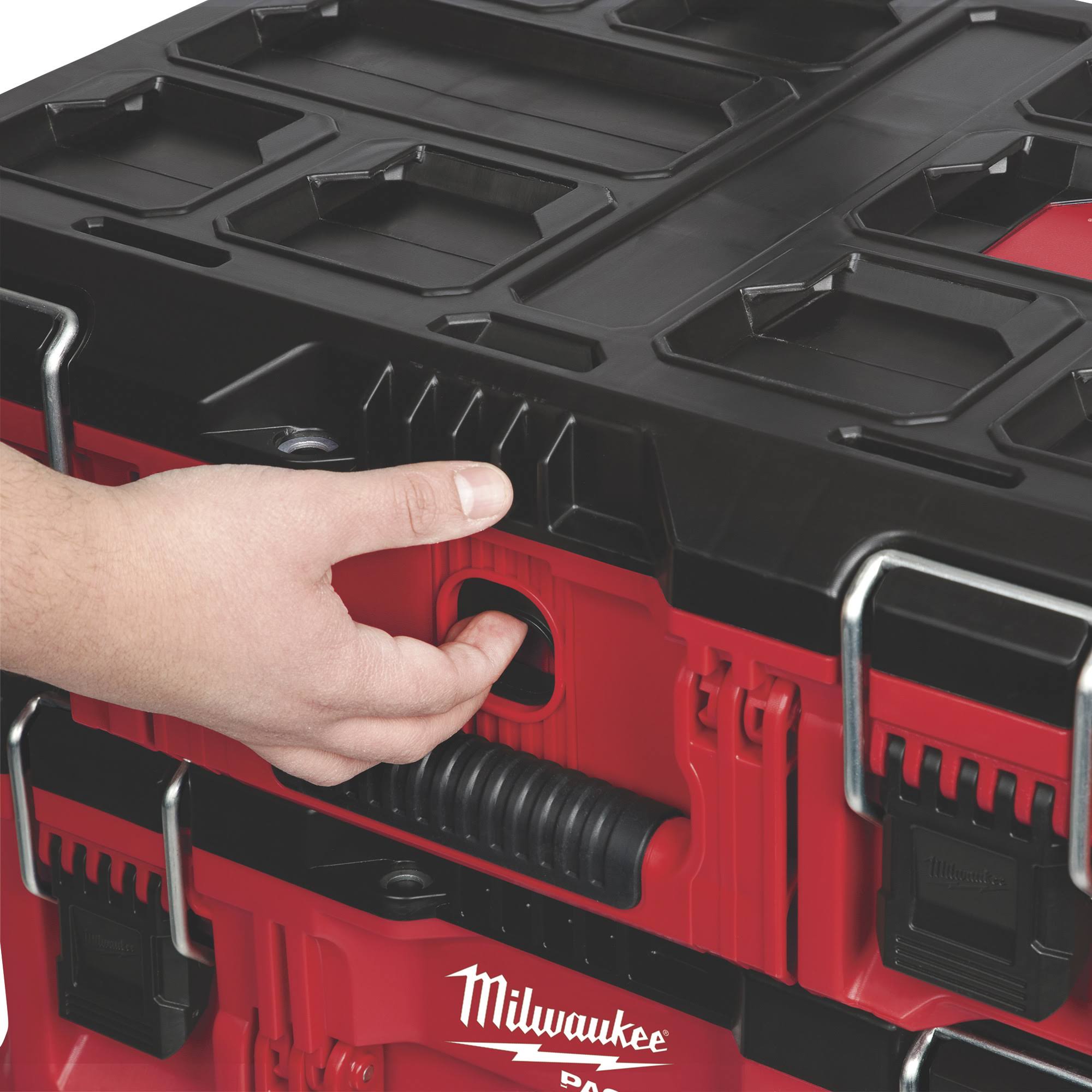 Milwaukee 48-22-8424 Tool Box, 22.1