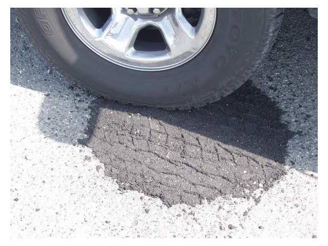 Sakrete U.S. Cold Patch Permanent Pothole Repair- 50 lbs bag