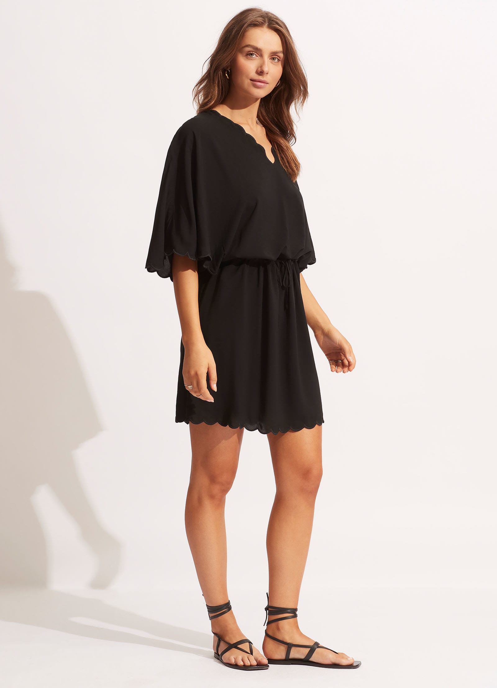 Gia Scallop Kaftan - Black