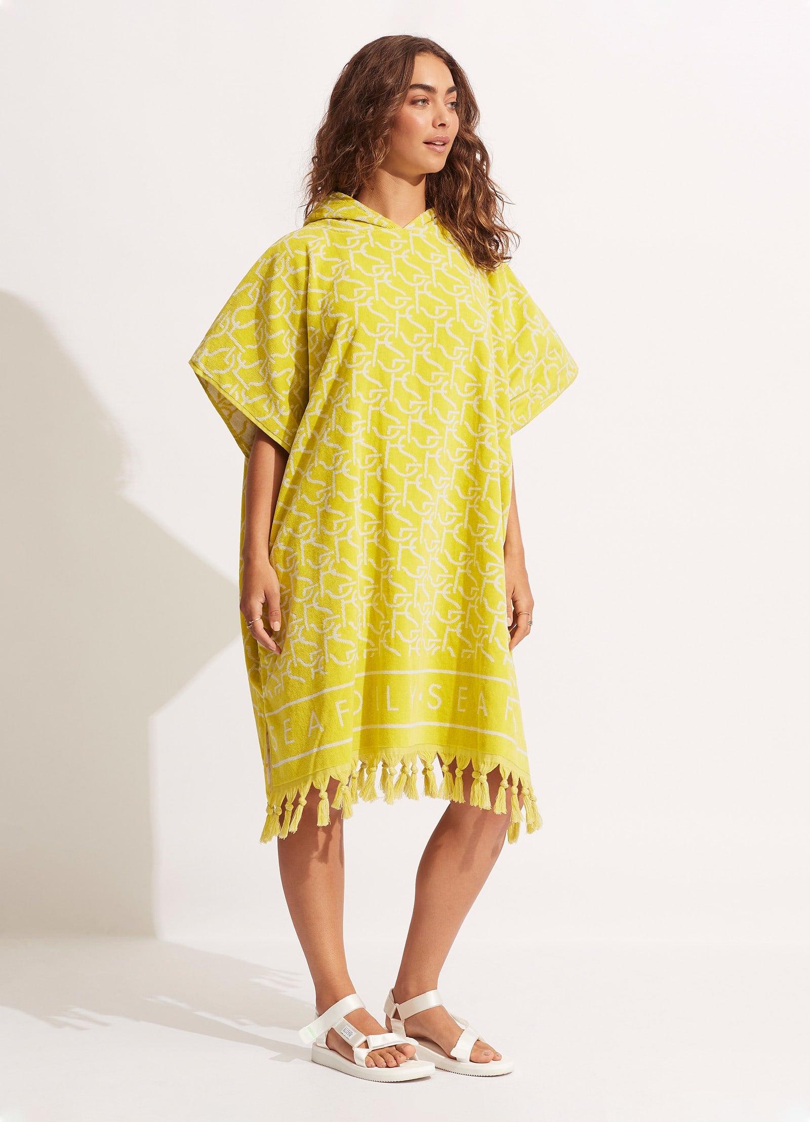 SF Monogram Towel Poncho - Wild Lime