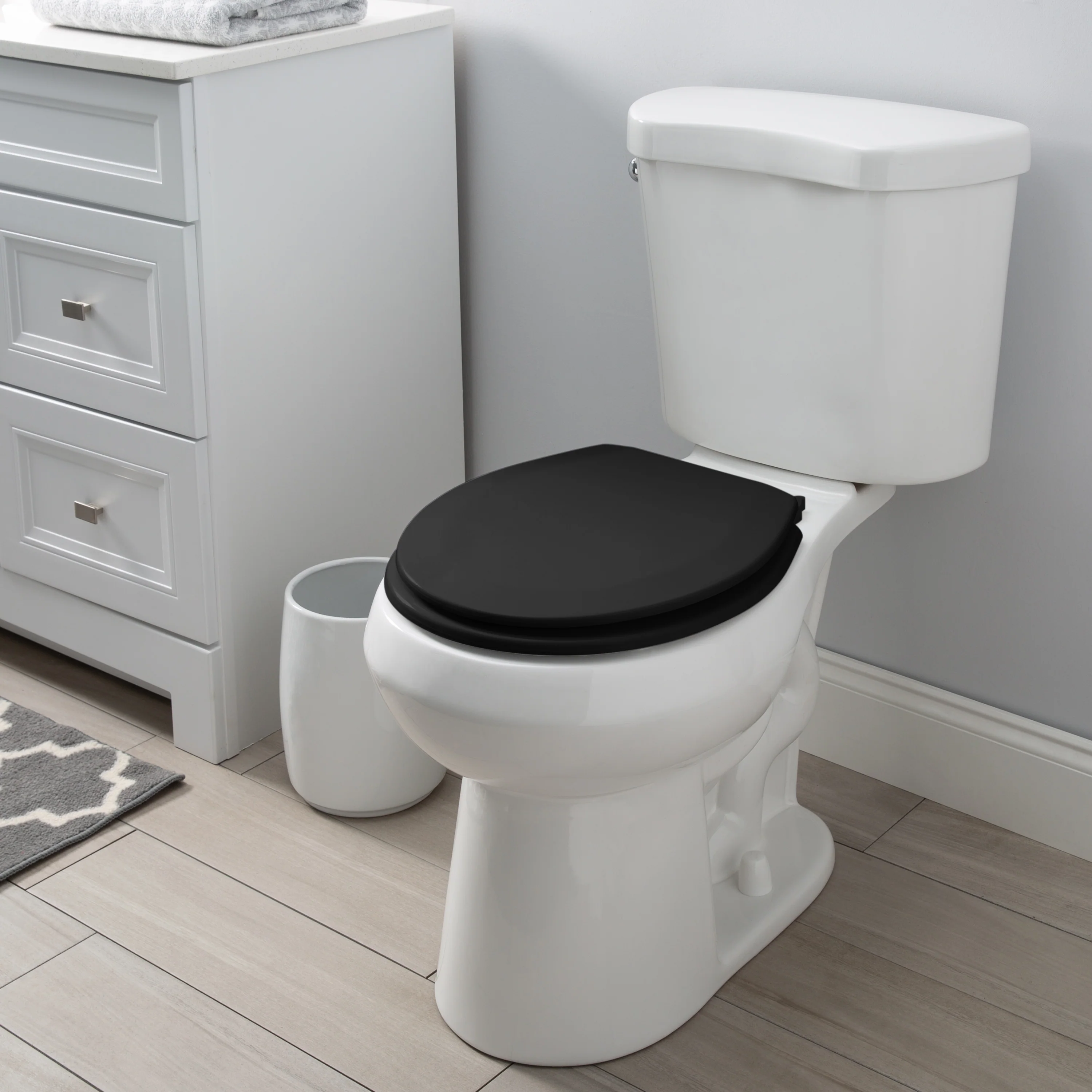 Bath Bliss Beveled Standard Round Toilet Seat, Black