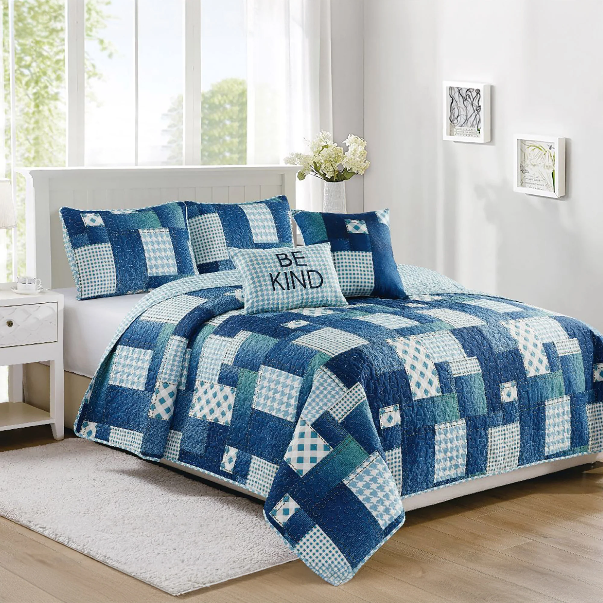 Apollo Oversized 5-Piece Reversible Quilt Set, Blue