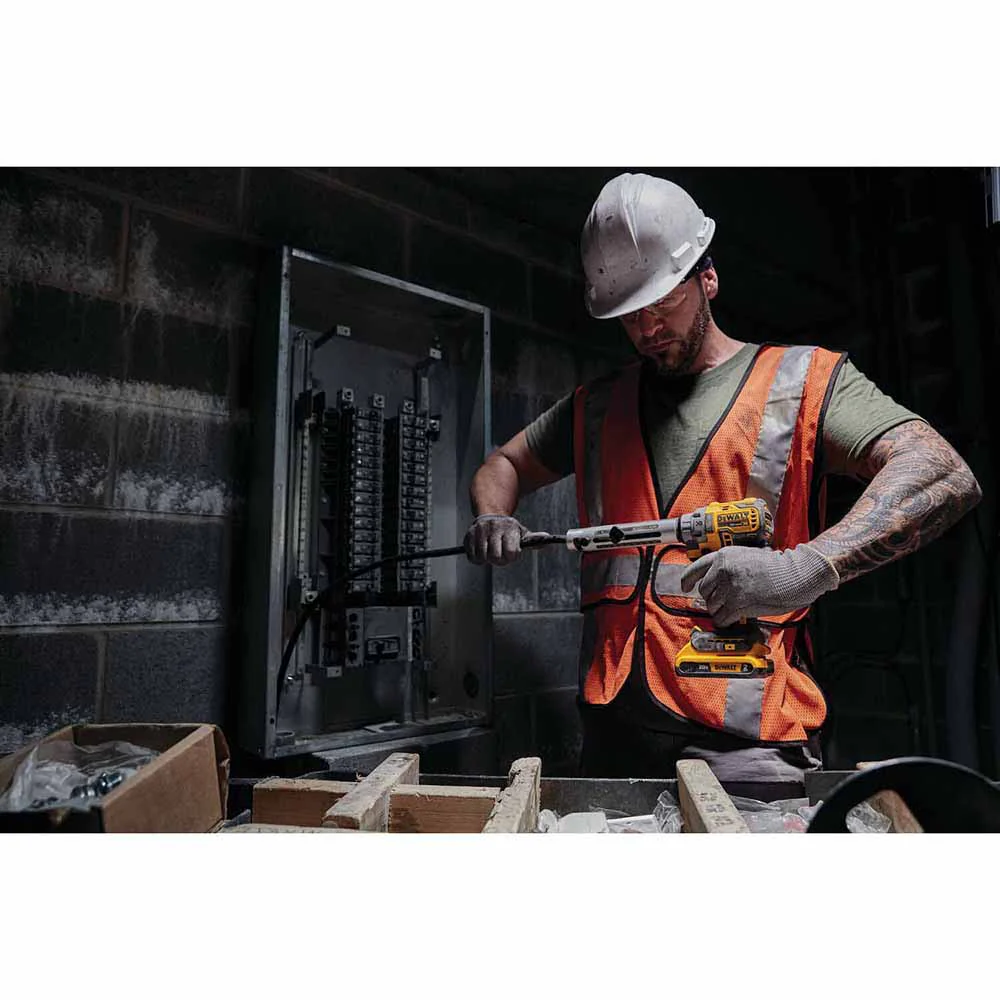 DeWalt DCB203 20V Max Compact Lithium Ion Battery Pack