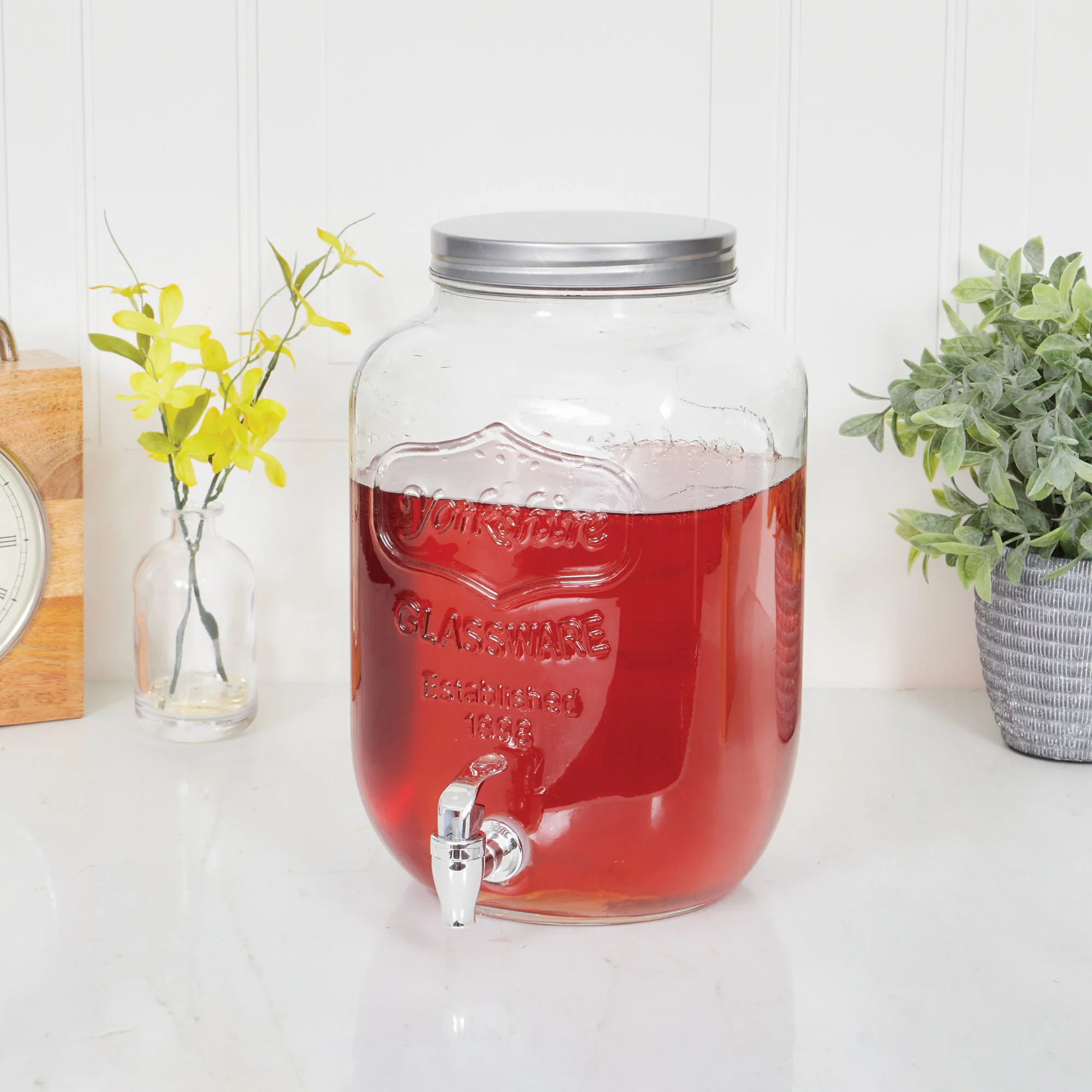 Home Basics Yorkshire Glass Beverage Dispenser, Clear, 8 Liter (2 Gallon)