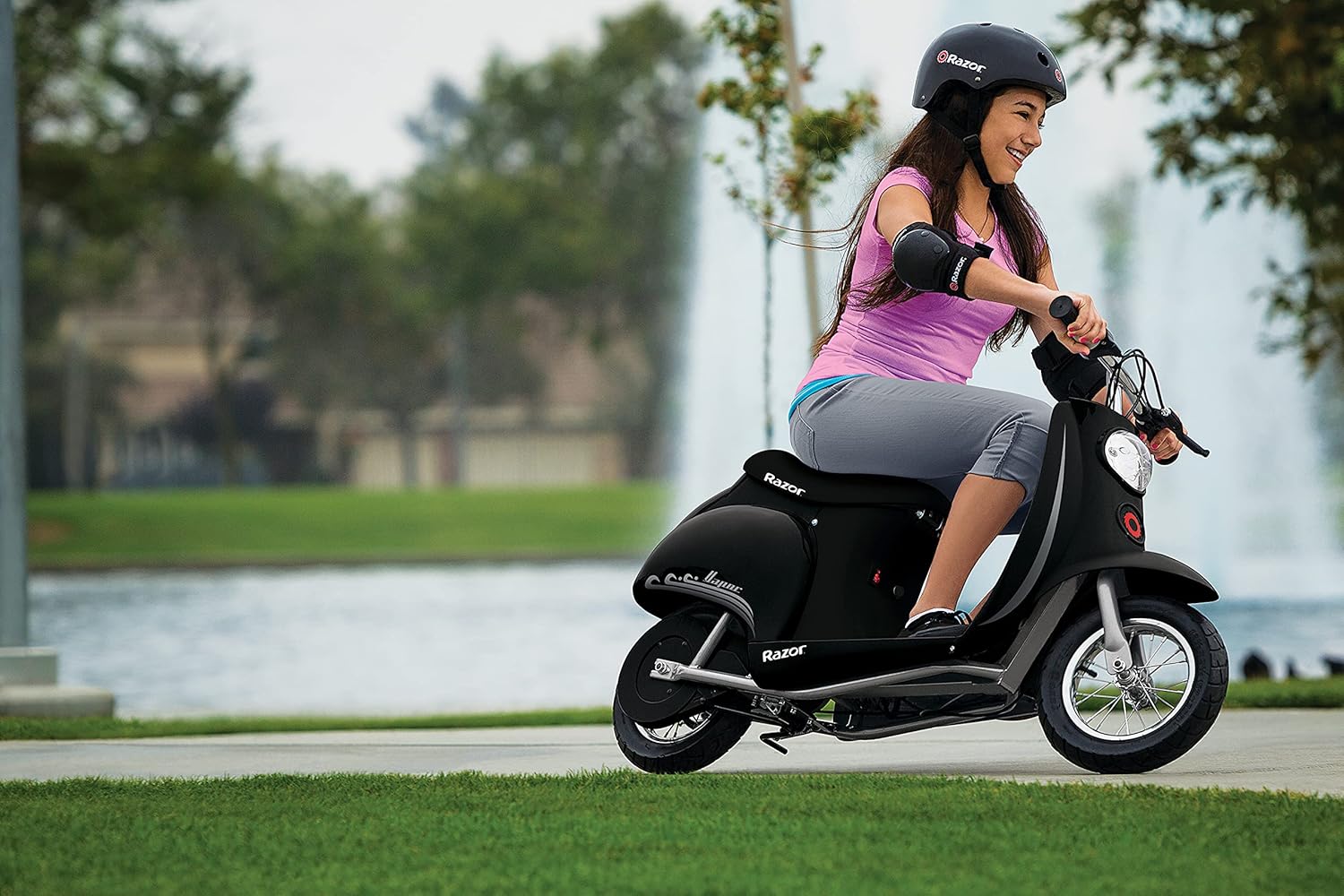 Razor Pocket Mod Miniature Euro-Style Electric Scooter - Vapor - FFP