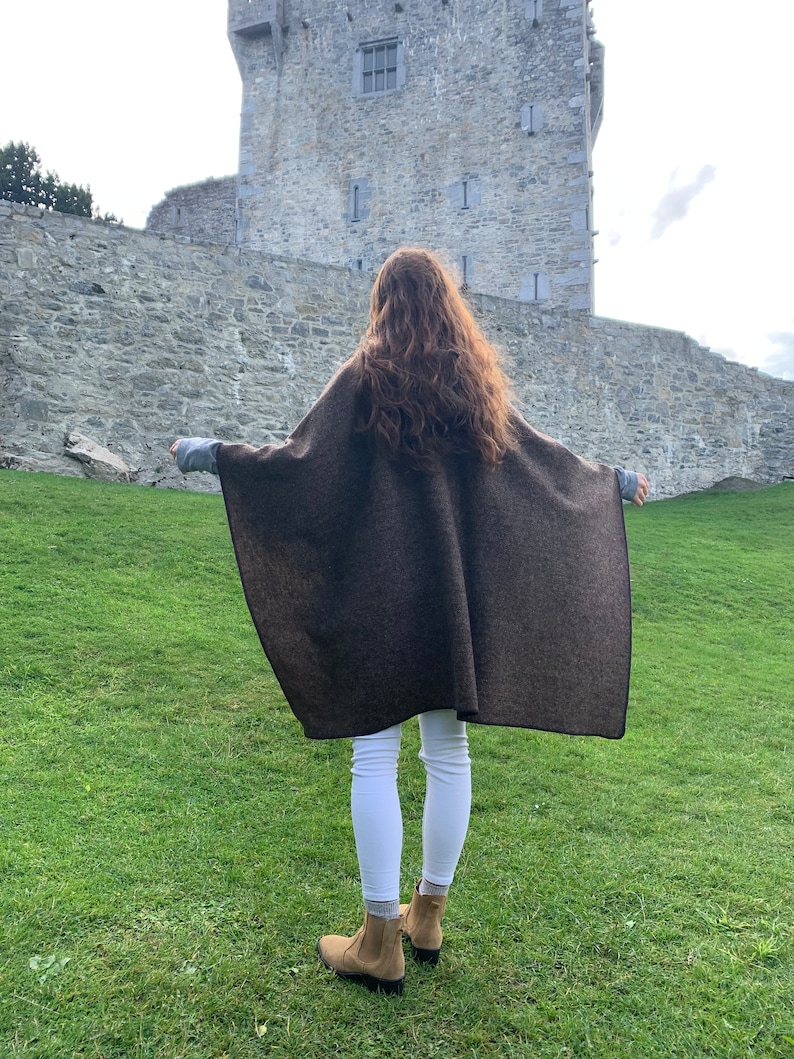 Irish Donegal tweed wool hooded ruana, wrap, cape - brown melange/speckled/flecked //HEAVY TWEED//- 100% Pure New Wool - Handmade in Ireland