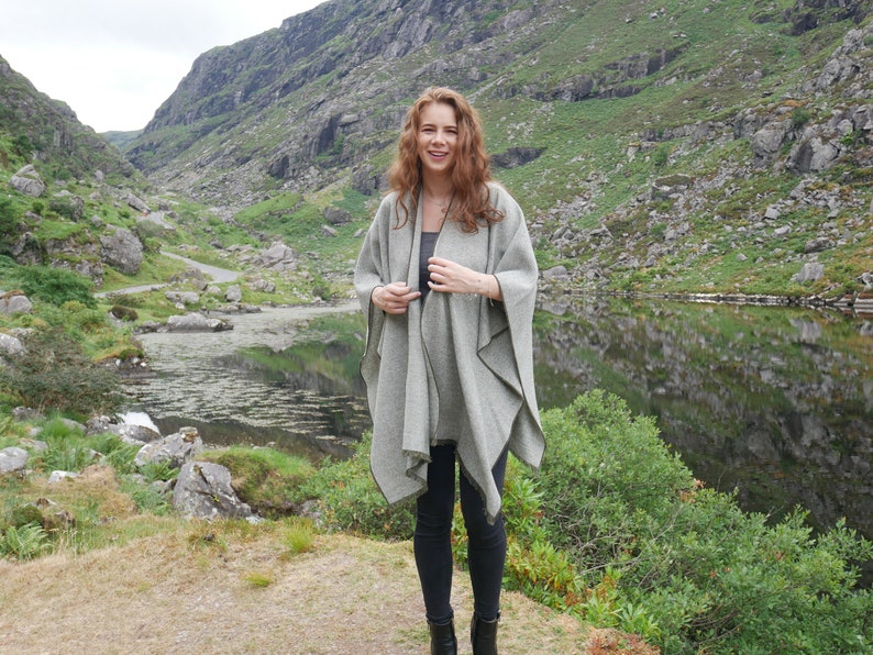 Irish Donegal tweed wool ruana, wrap , arisaid - grey/green herringbone - 100% Pure New Wool - lightweight tweed - HANDMADE IN IRELAND