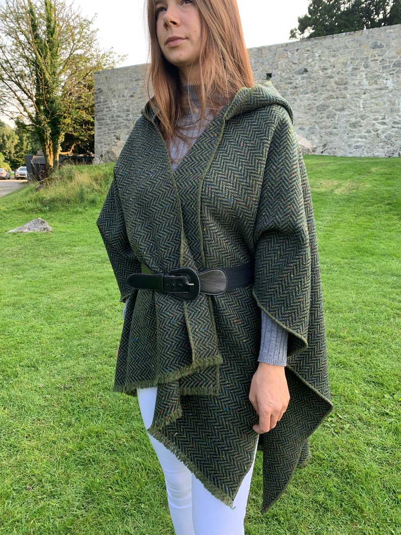 Irish Donegal Tweed Wool Ruana, Wrap, Cape, Cloak, Arisaid - Speckled Forest Green Herringbone - Unisex - Heavy Tweed - HANDMADE IN IRELAND