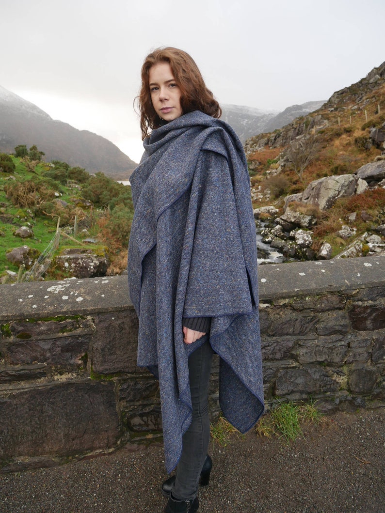 Irish Donegal Tweed Wool Ruana, Wrap, Cape, Arisaid -Speckled Blue/With Fleck/Salt&Pepper- 100% Pure New Wool - Unisex - HANDMADE IN IRELAND